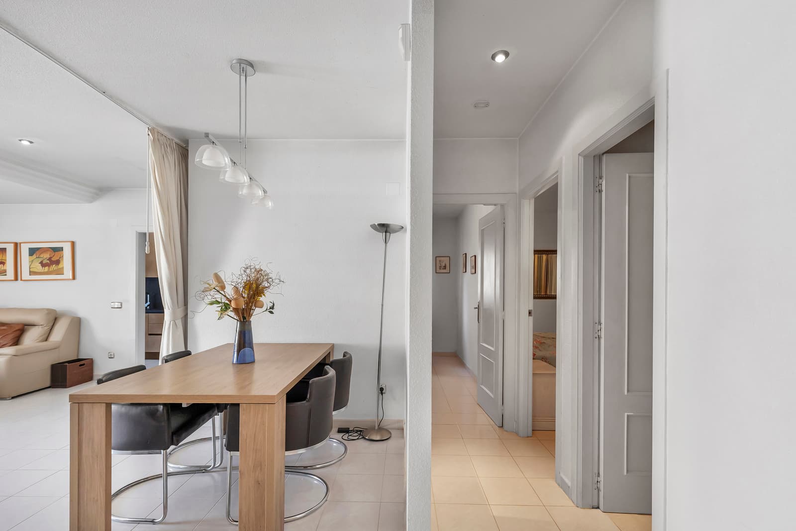 2 bed Middle Floor Apartment in Guardamar del Segura - 11