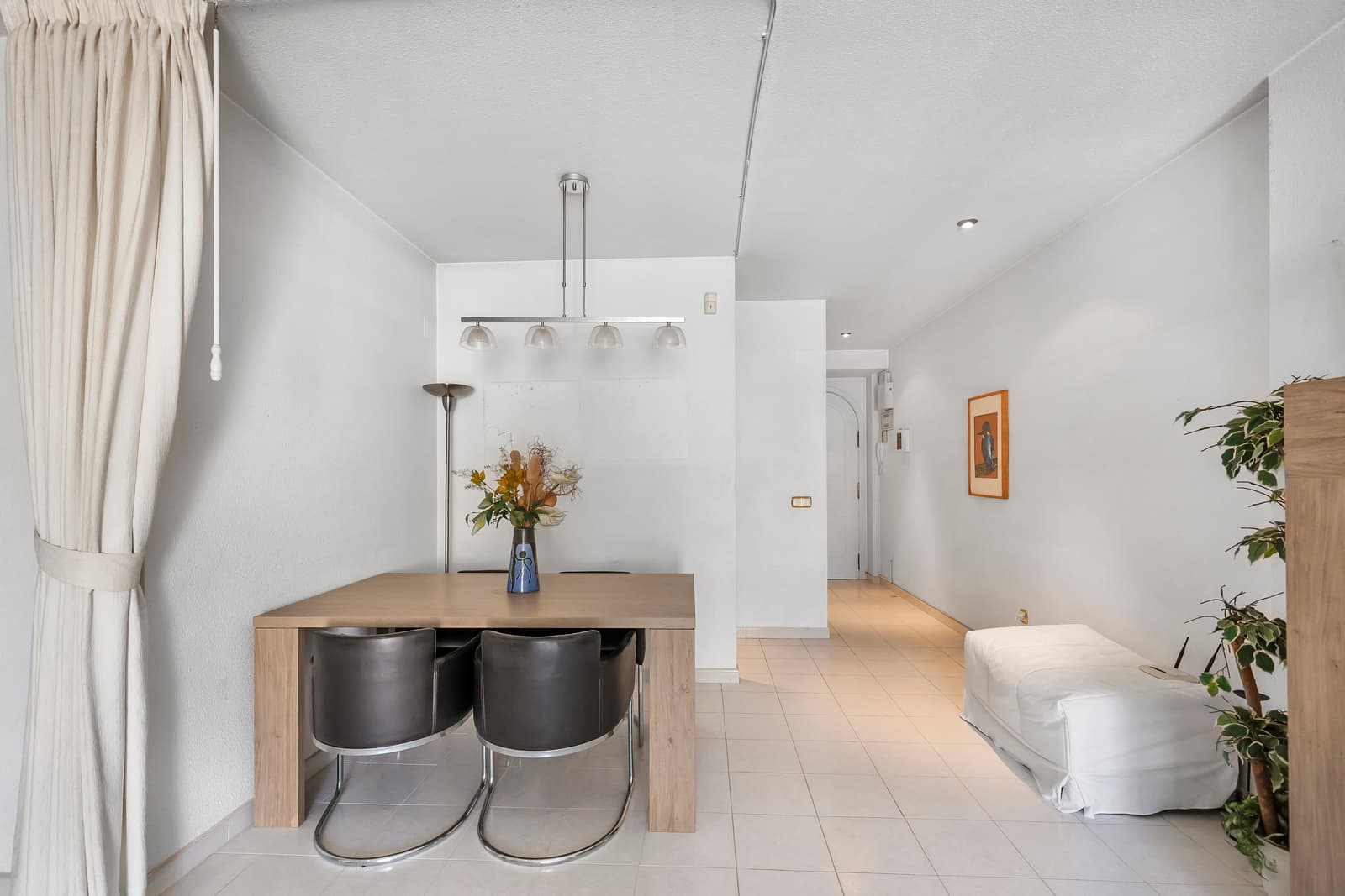 2 bed Middle Floor Apartment in Guardamar del Segura - 12