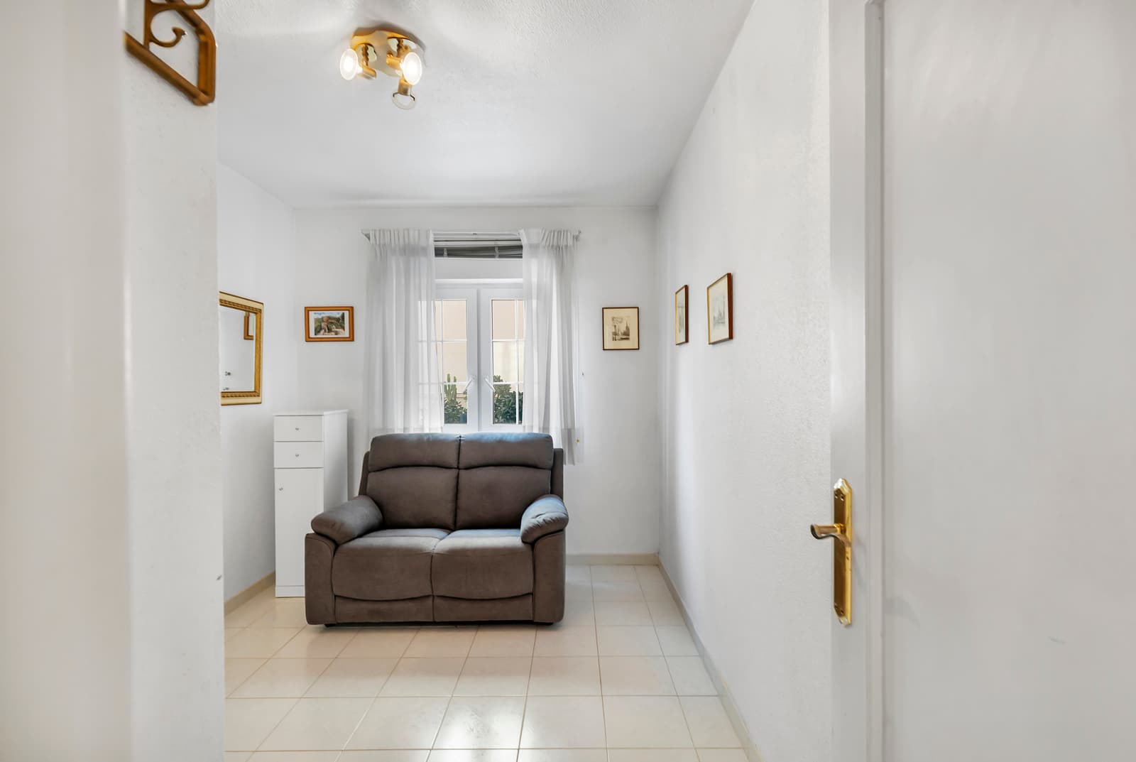 2 bed Middle Floor Apartment in Guardamar del Segura - 20