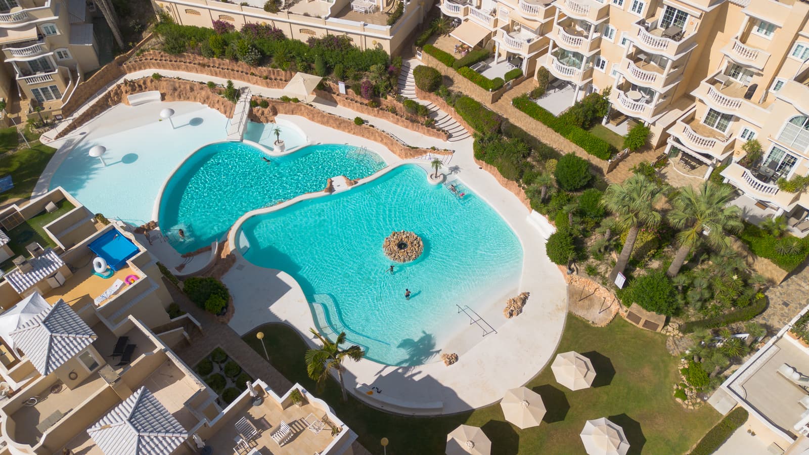 2 bed Middle Floor Apartment in Guardamar del Segura - 2