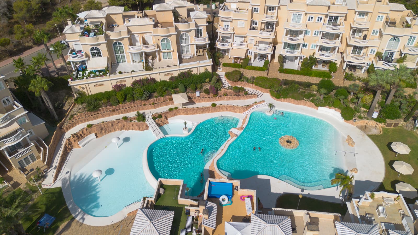 2 bed Middle Floor Apartment in Guardamar del Segura - 1