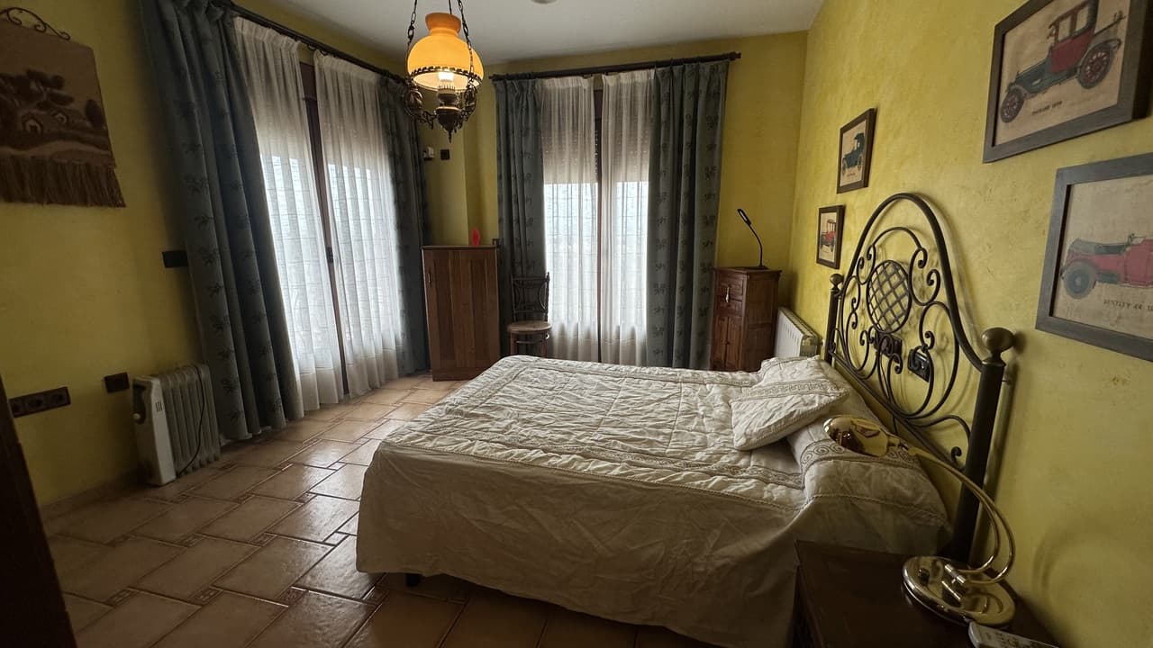 Vrijstaande Villa met 4 slaapkamers in San Miguel de Salinas - 17