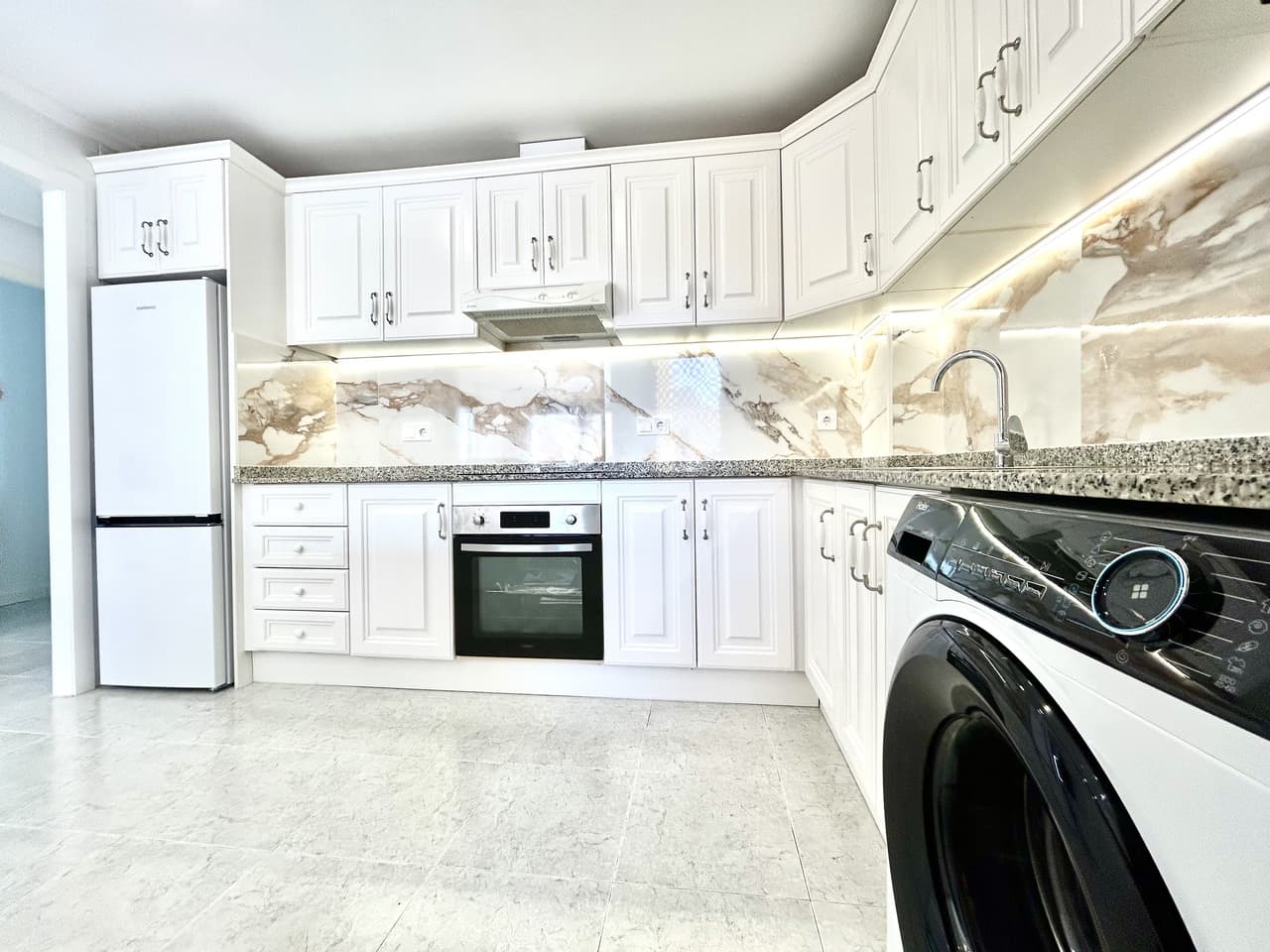 Apartamento Planta Media de 2 dormitorios en Villamartin - 8