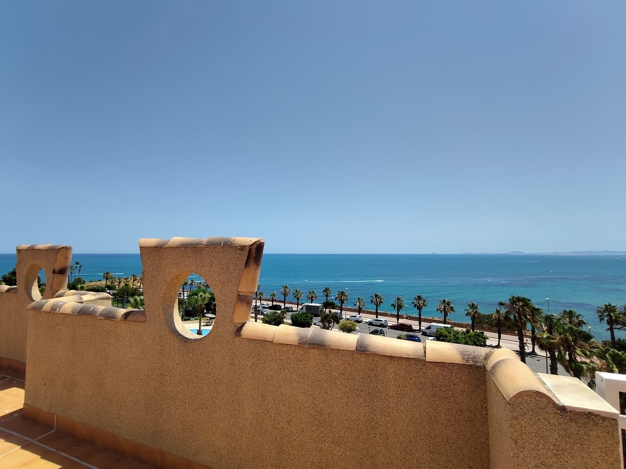 Tussenverdieping Appartement met 2 slaapkamers in Cabo Roig - 24