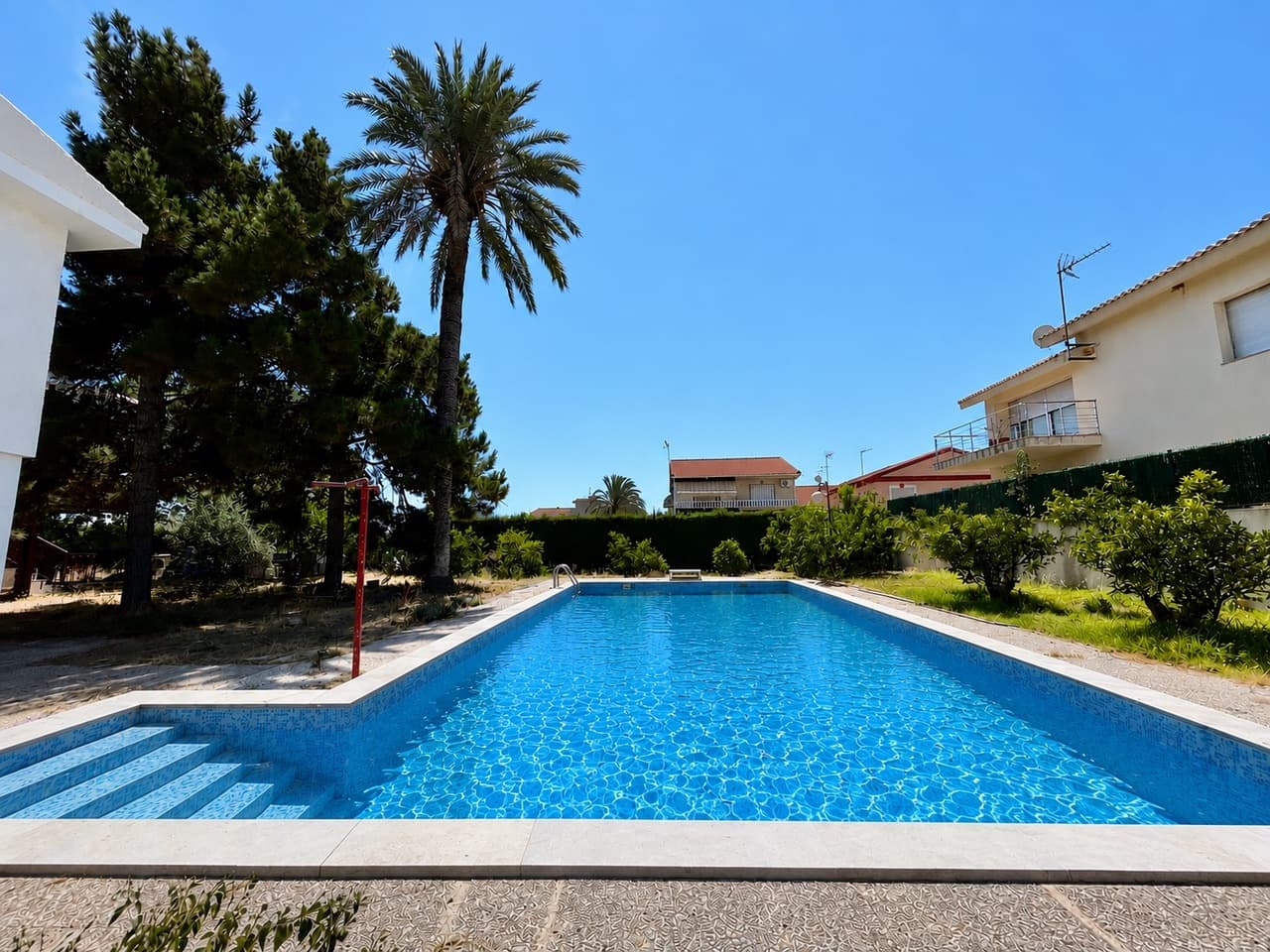 Villa - Chalet de 4 dormitorios en Santiago de la Ribera - 5
