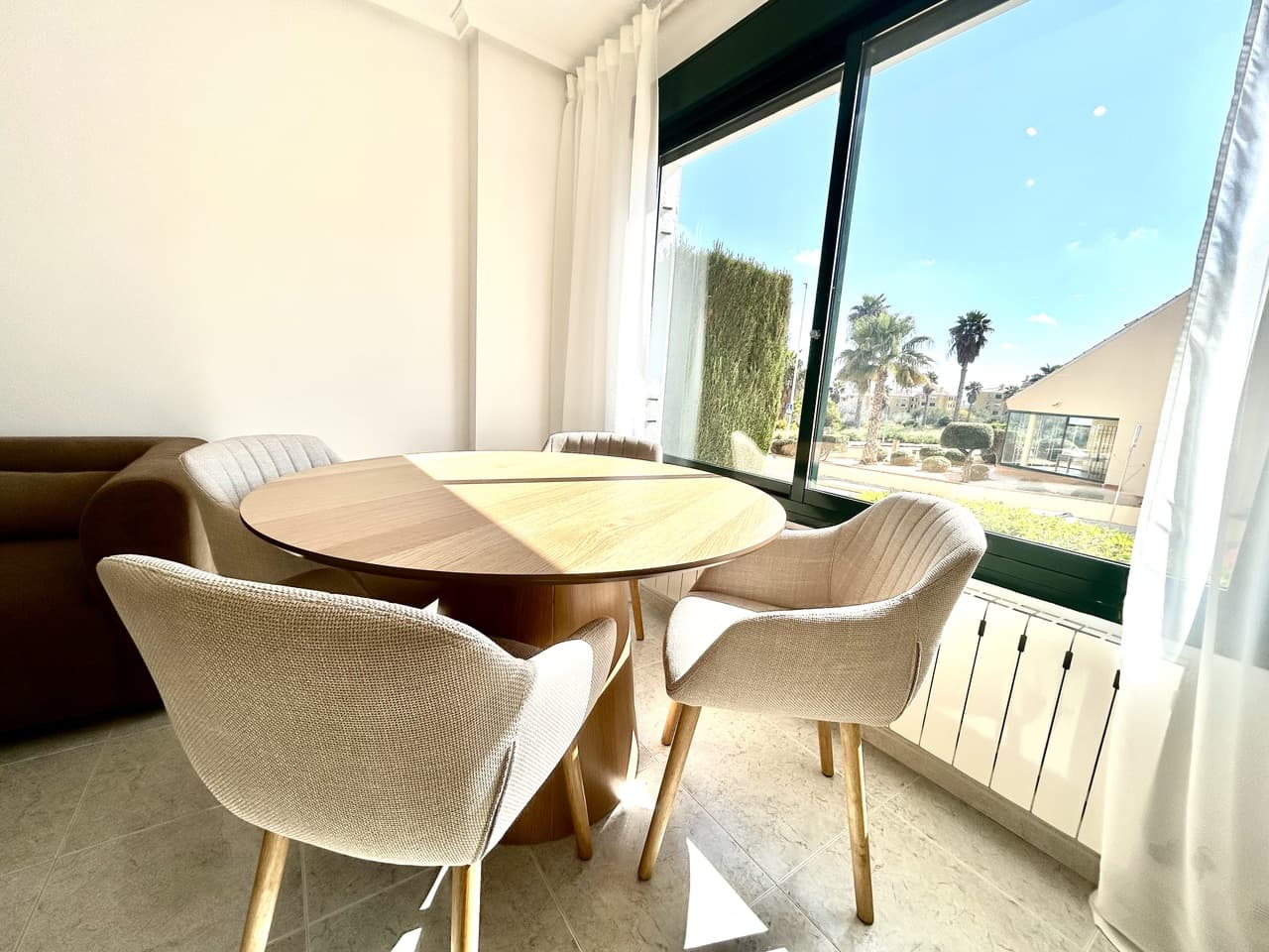 Apartamento Planta Media de 2 dormitorios en Villamartin - 18