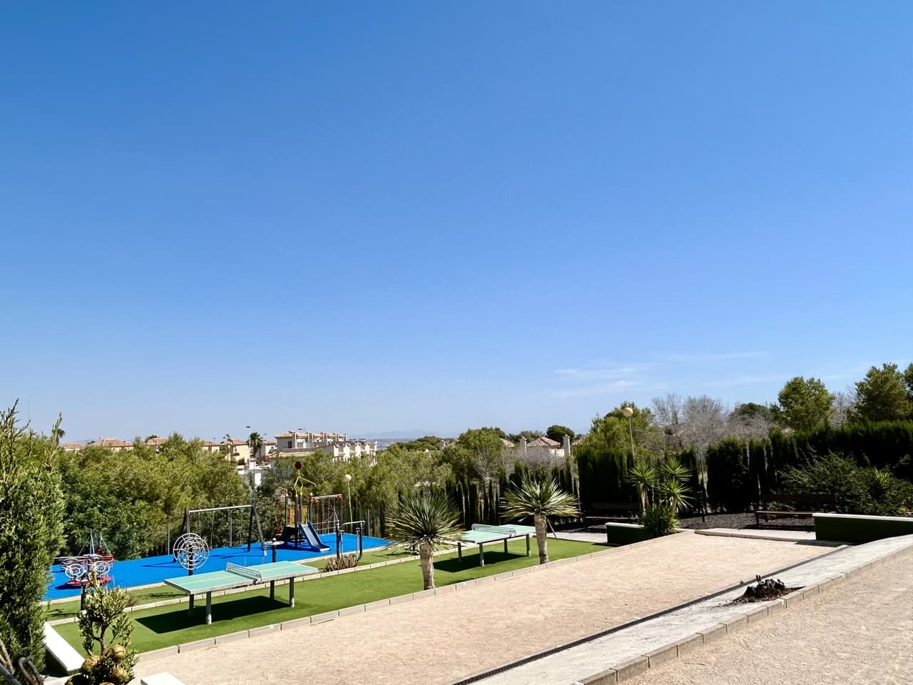 2 bed Penthouse in Los Altos - 22