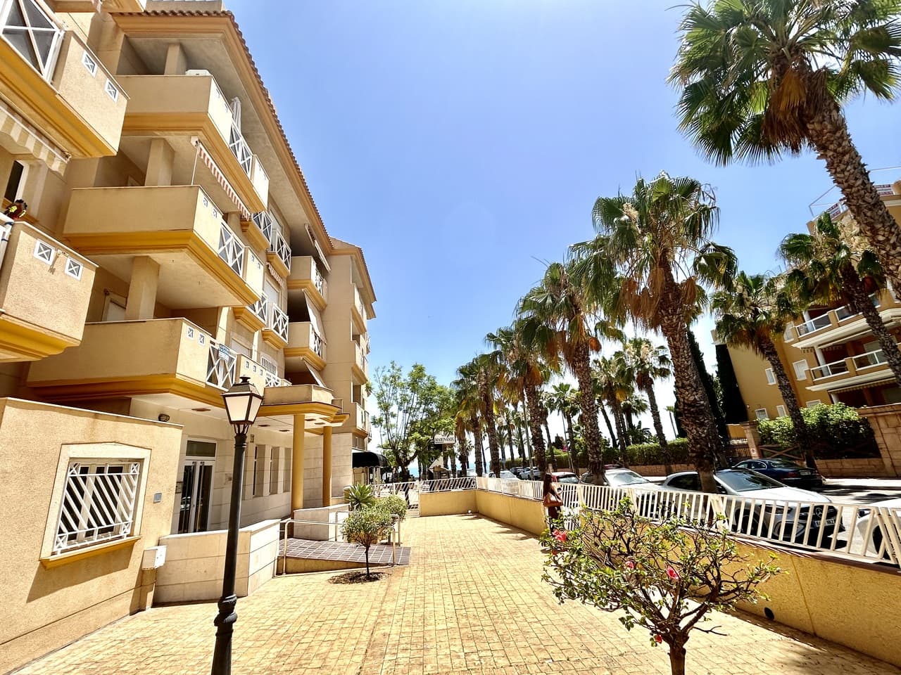 Tussenverdieping Appartement met 2 slaapkamers in Cabo Roig - 1