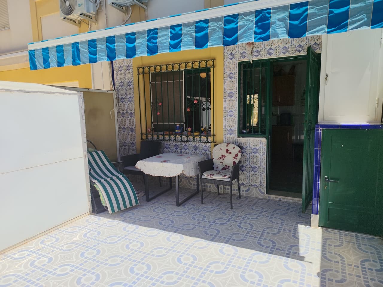 Geschakelde Woning met 3 slaapkamers in La Zenia - 2