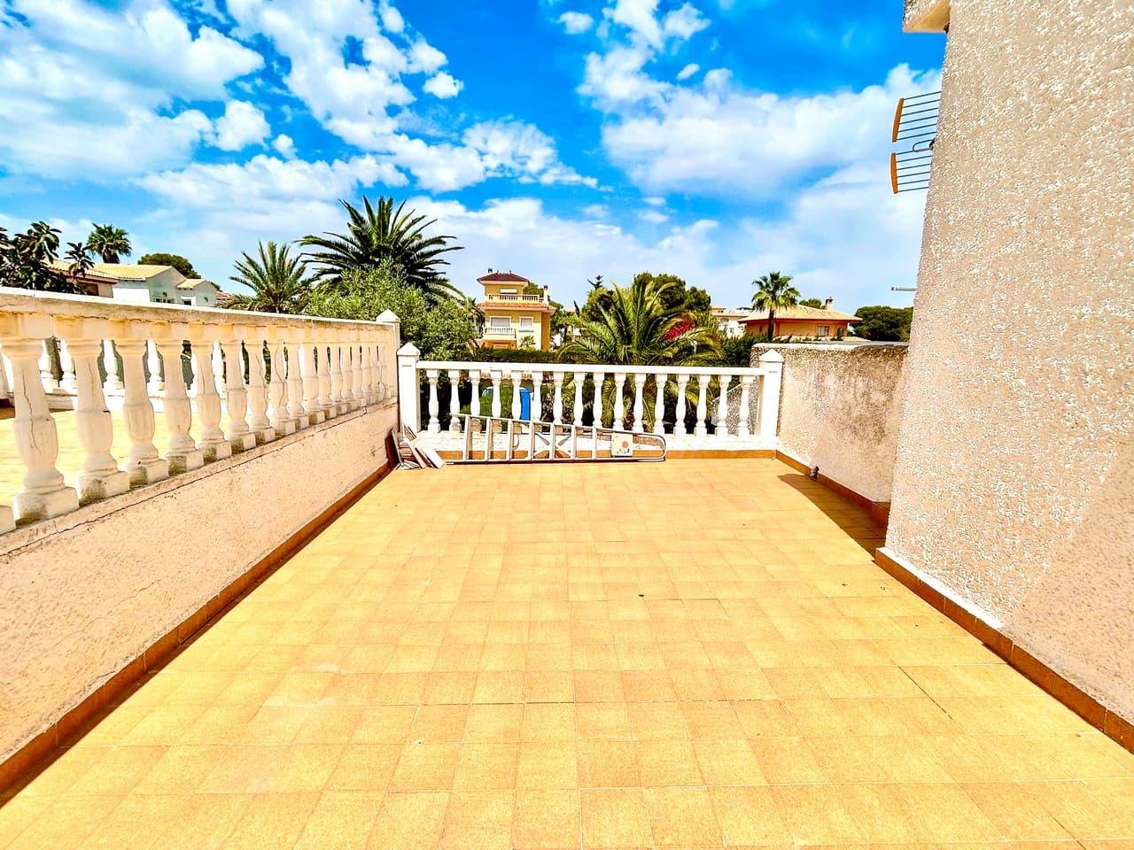 Villa - Chalet de 3 dormitorios en La Zenia - 40