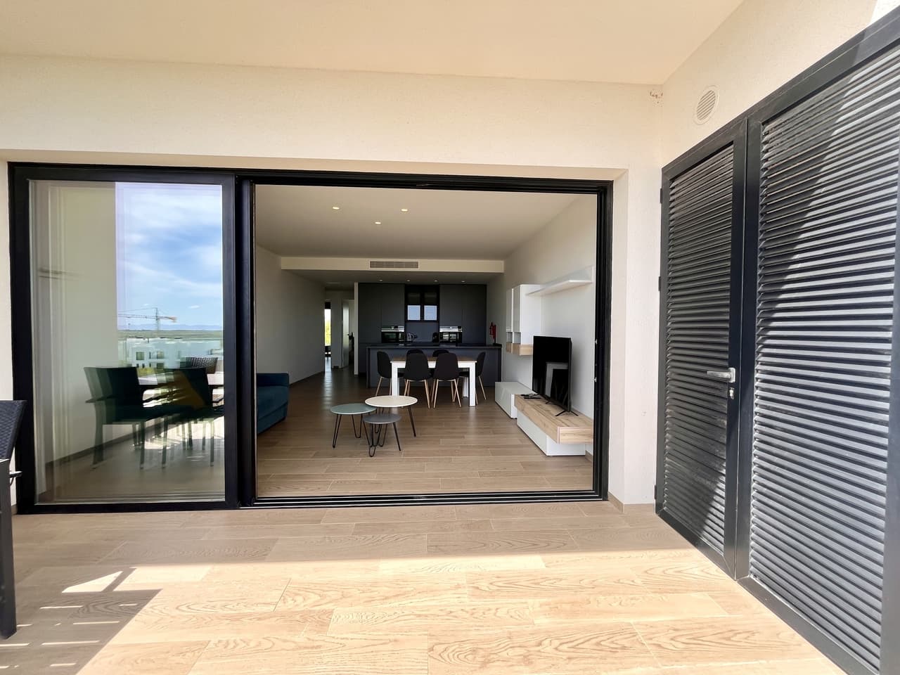 Apartamento Planta Media de 2 dormitorios en Las Colinas Golf - 21