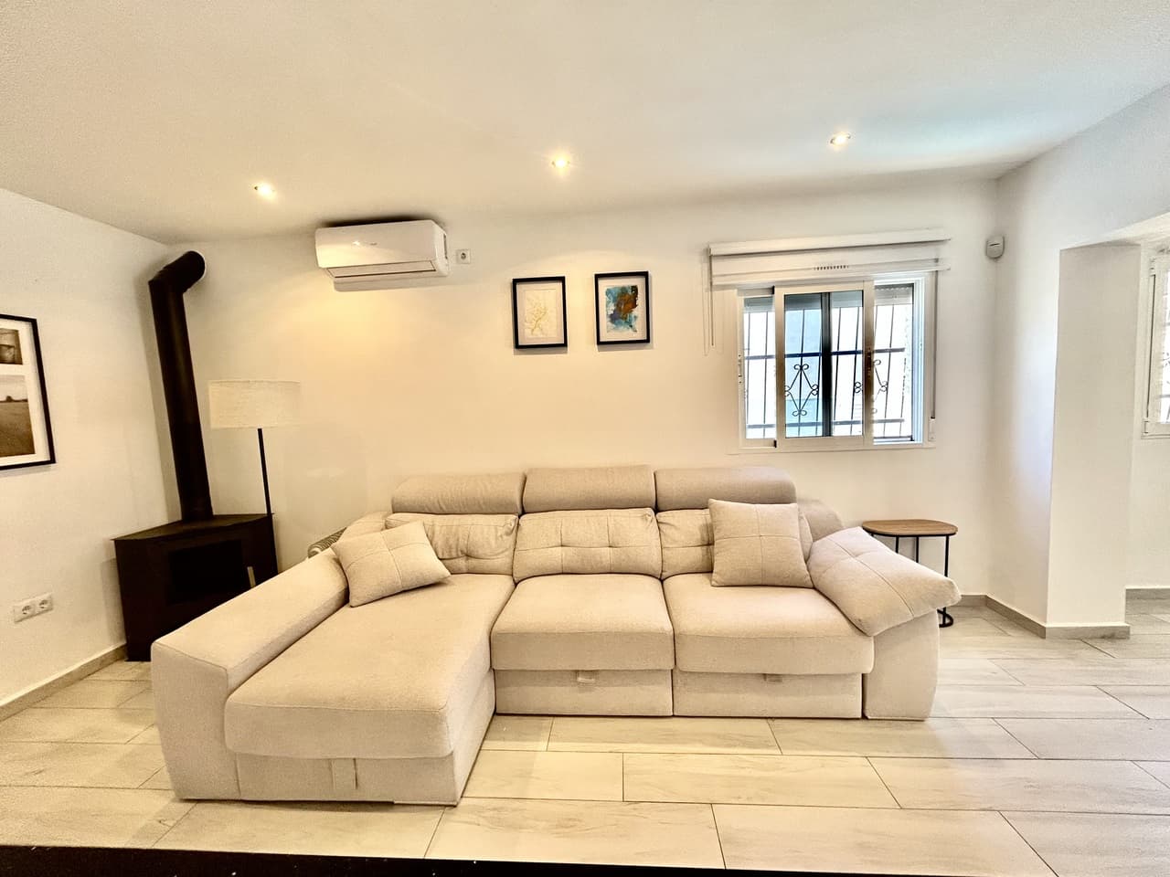 2 bed Detached Villa in Villamartin - 8