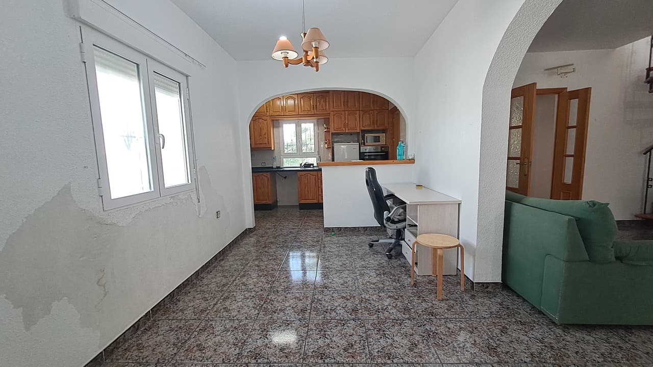 Villa - Chalet de 5 dormitorios en Villamartin - 9