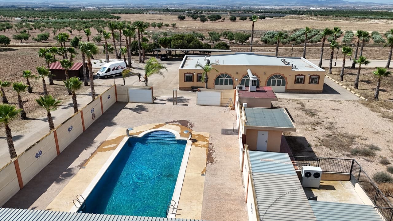 Vrijstaande Villa met 6 slaapkamers in Fuente Alamo de Murcia - 2