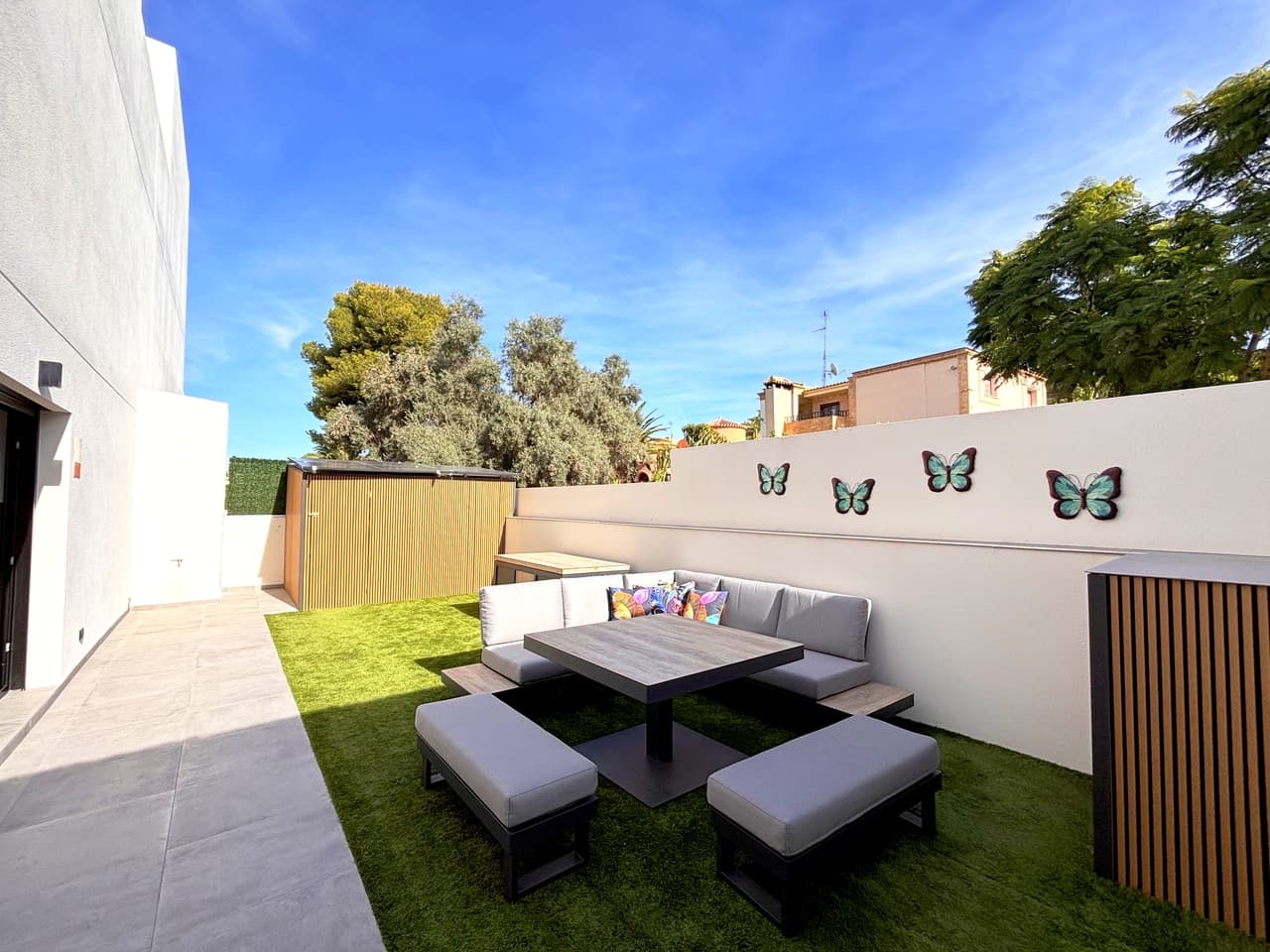 Villa - Chalet de 2 dormitorios en Villamartin - 10