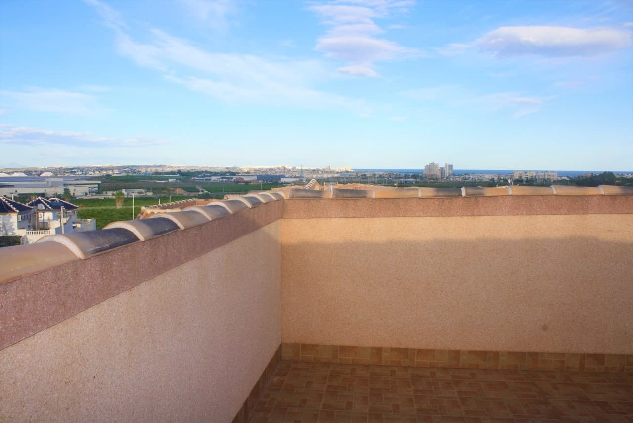 2 bed Townhouse in Los Altos