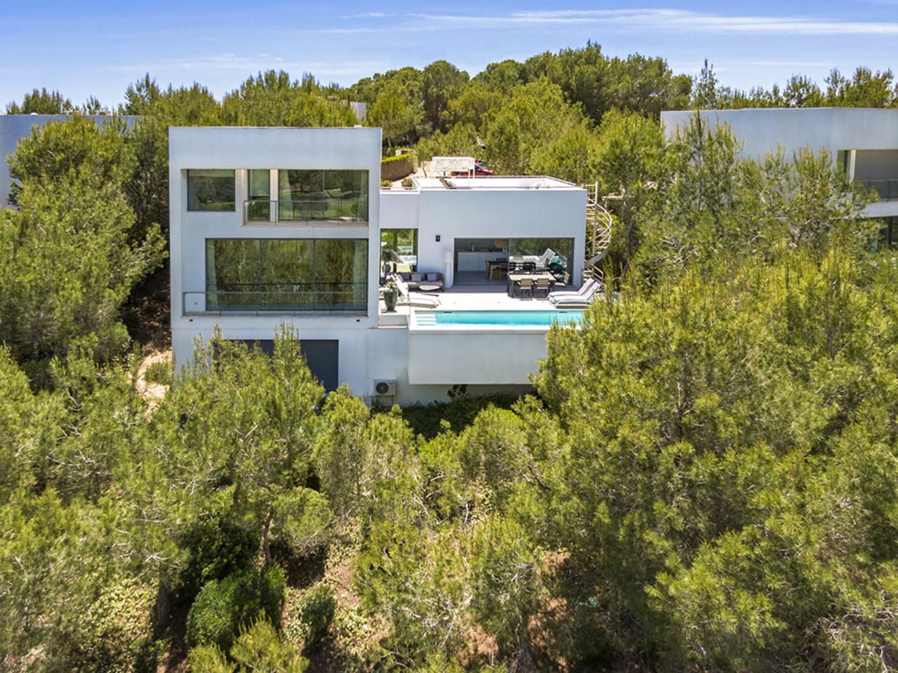 Villa - Chalet de 3 dormitorios en Las Colinas Golf - 1