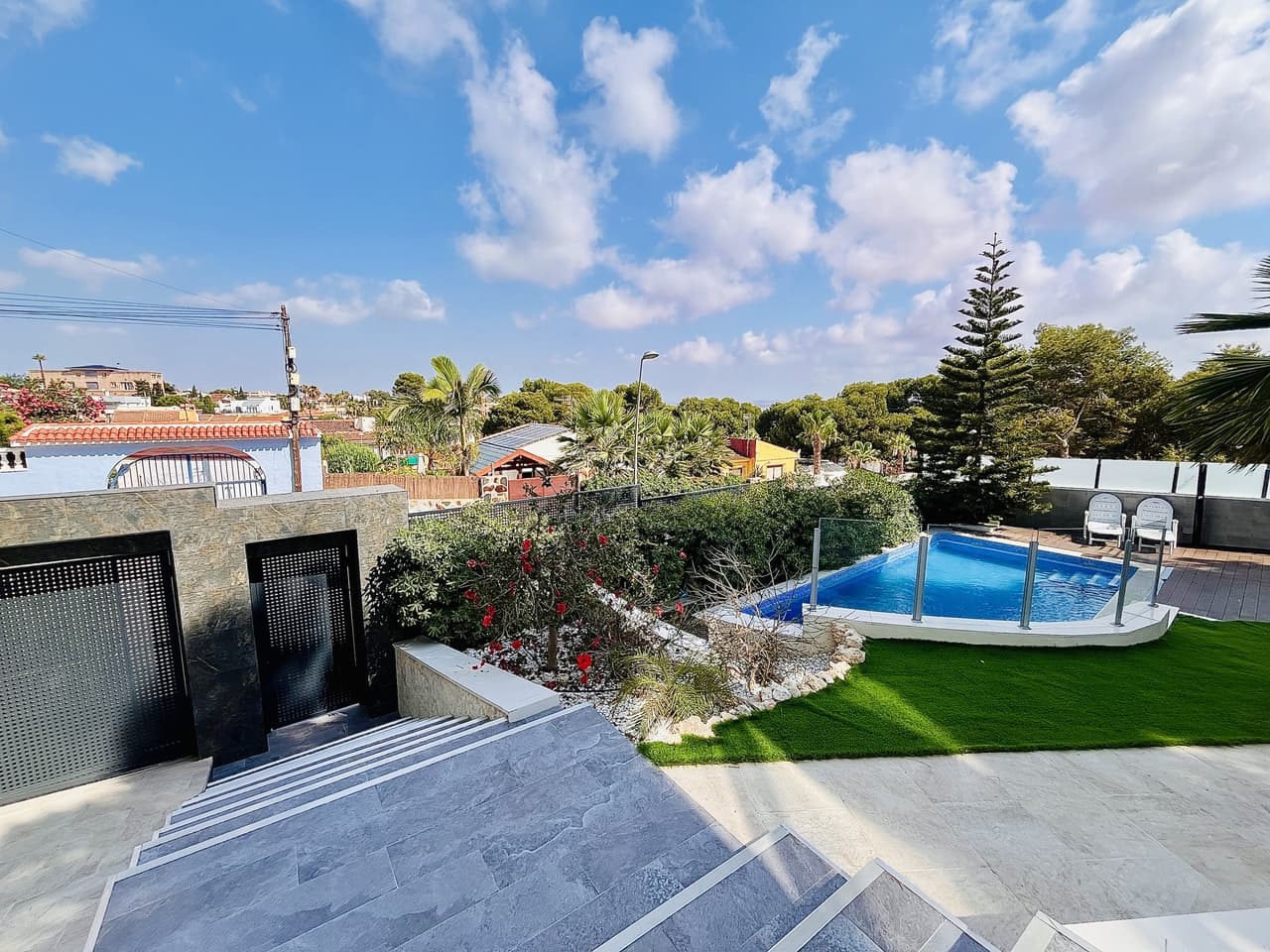 Villa - Chalet de 6 dormitorios en Los Balcones - 27