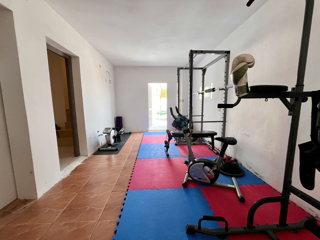 Vrijstaande Villa met 5 slaapkamers in San Miguel de Salinas - 31