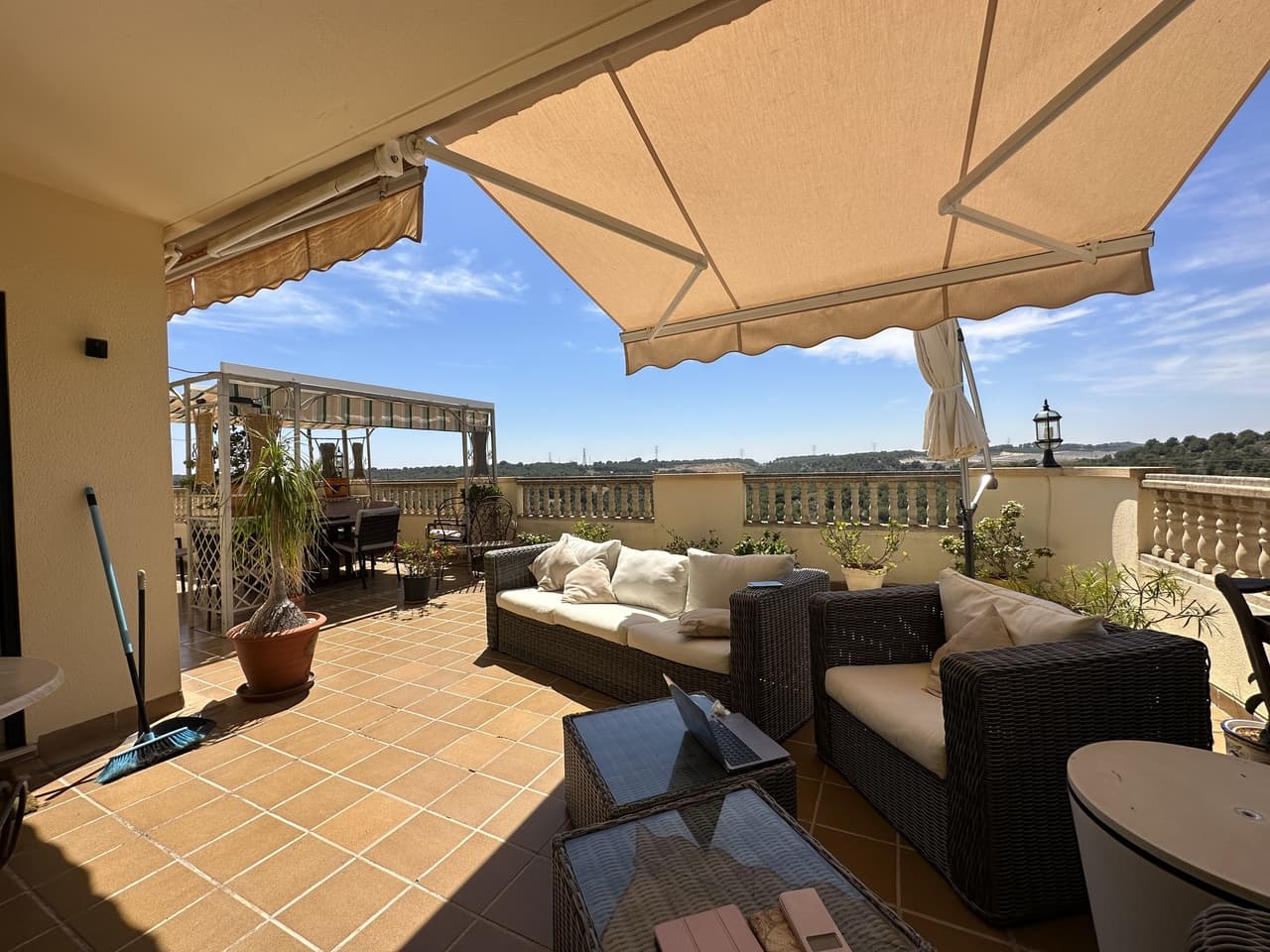 Villa - Chalet de 5 dormitorios en Las Ramblas Golf - 10