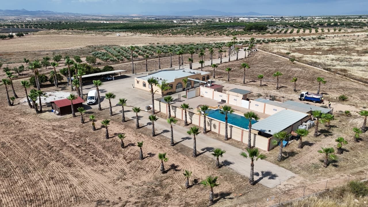 Vrijstaande Villa met 6 slaapkamers in Fuente Alamo de Murcia - 36