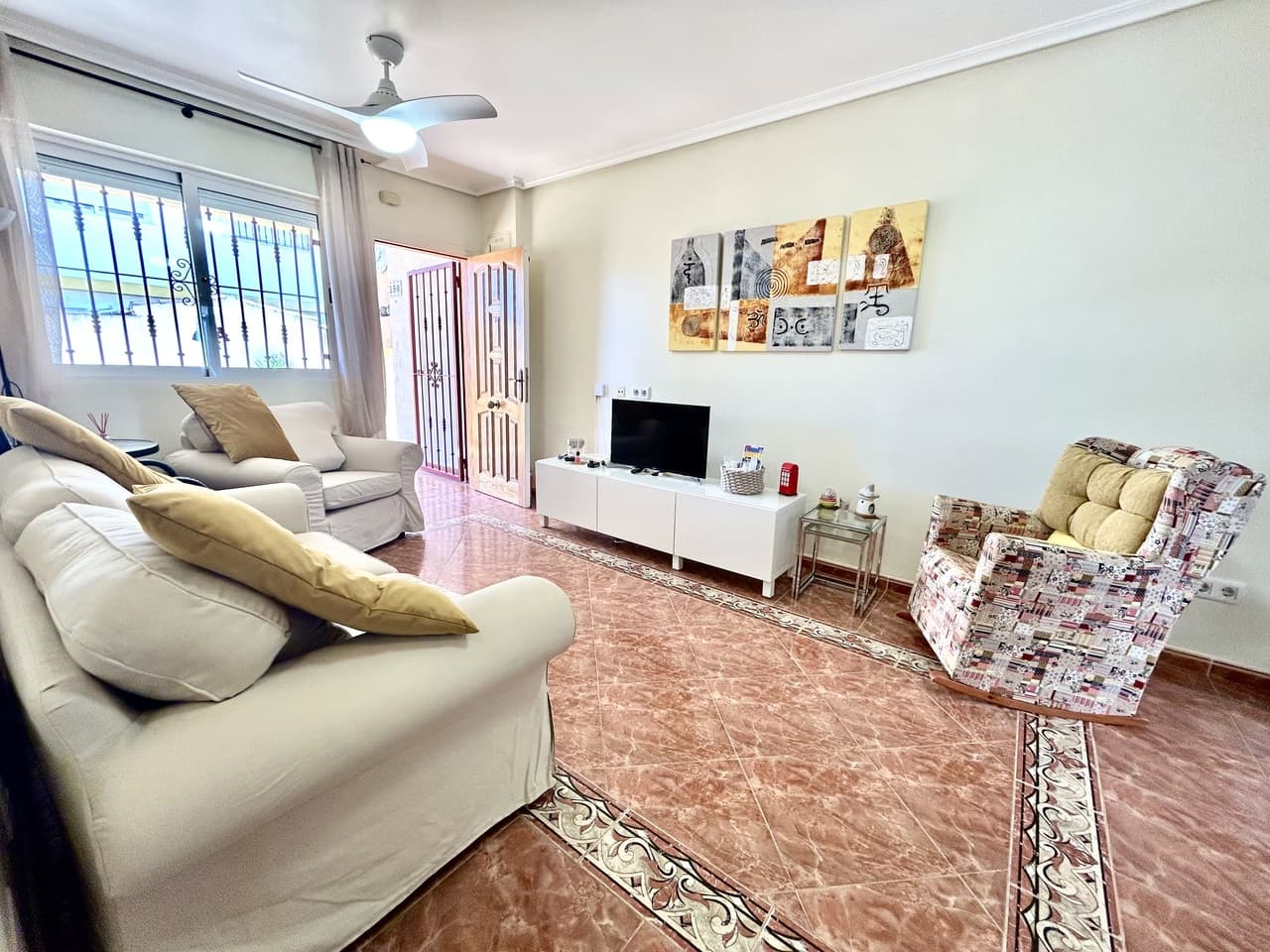 Apartamento Planta Media de 2 dormitorios en La Zenia - 23