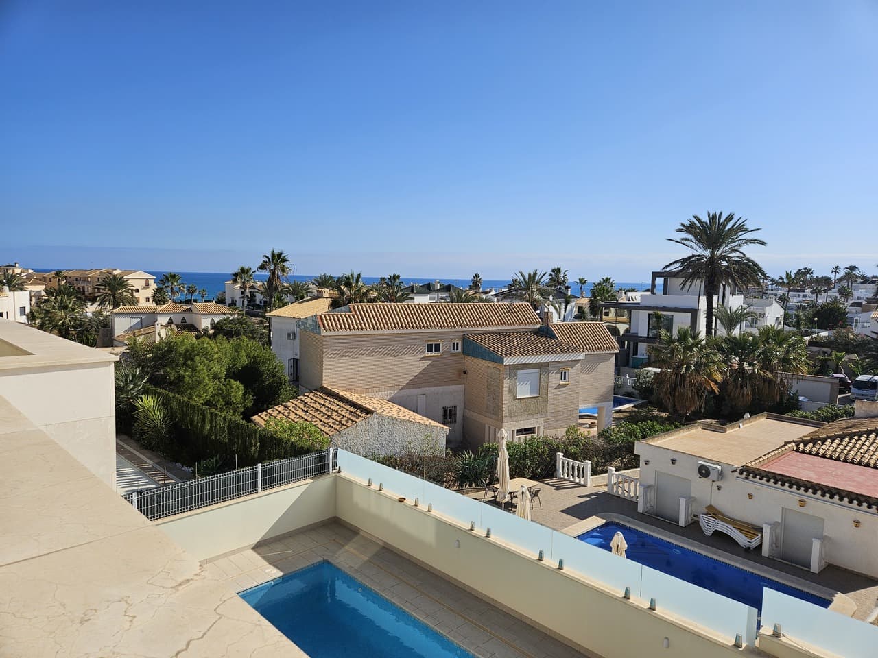 Vrijstaande Villa met 5 slaapkamers in La Zenia - 30