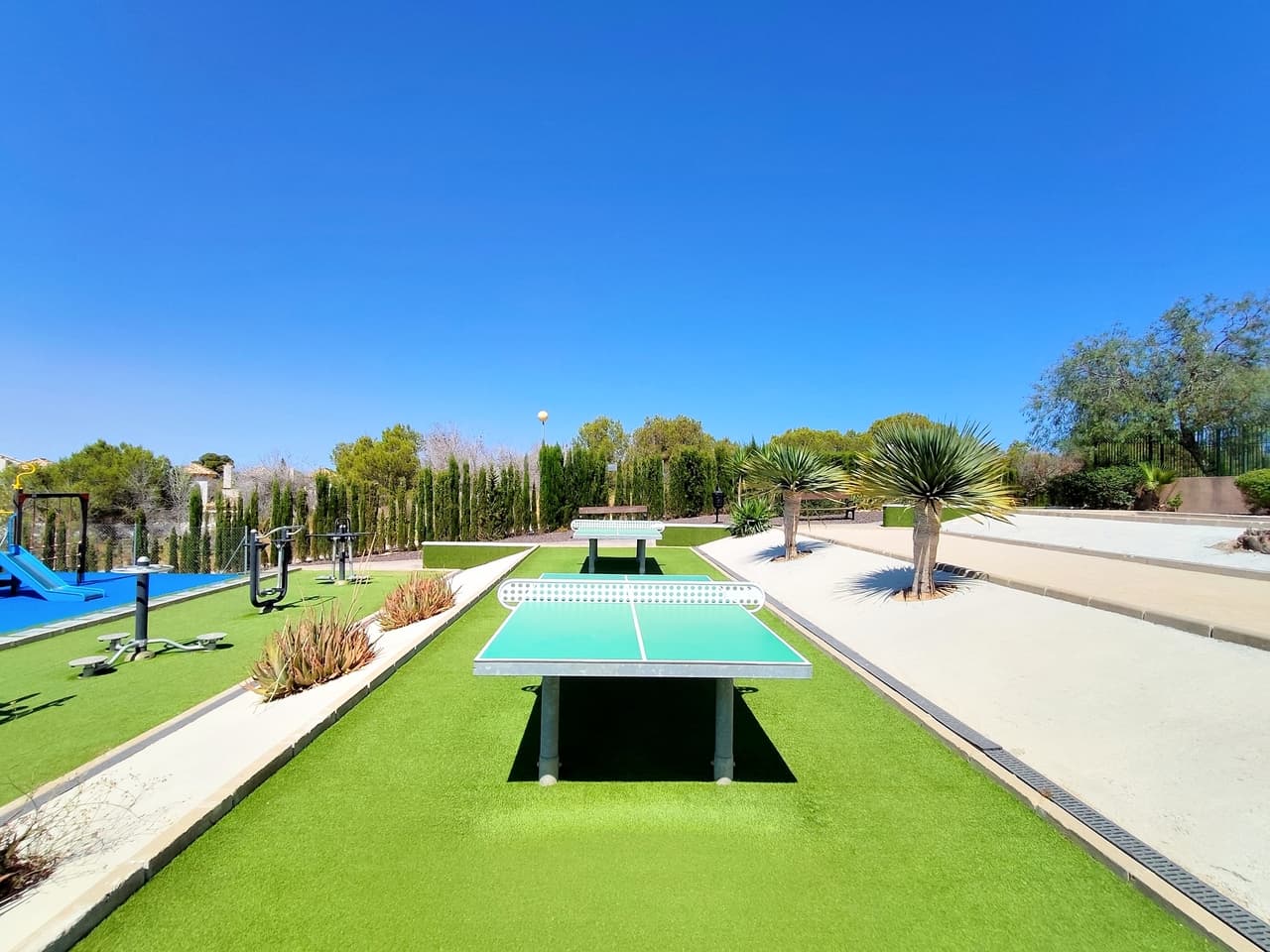 6 bed Townhouse in Los Altos - 38