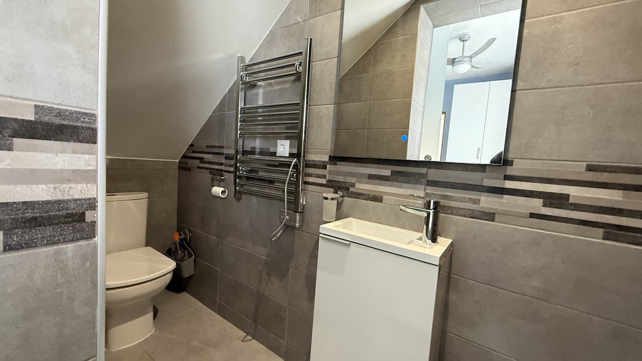 Villa - Chalet de 2 dormitorios en Villamartin - 29
