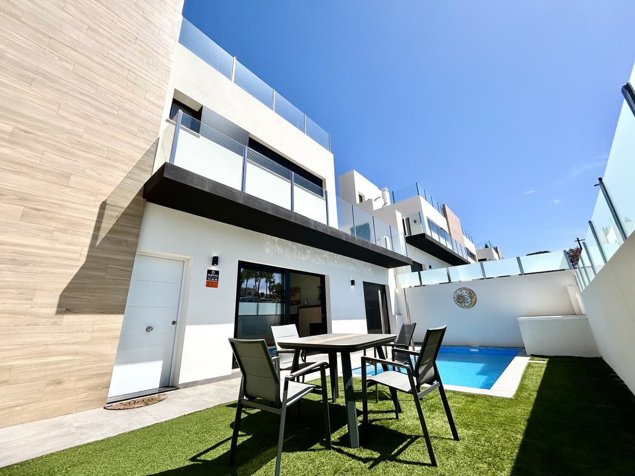 Vrijstaande Villa met 2 slaapkamers in Villamartin - 1