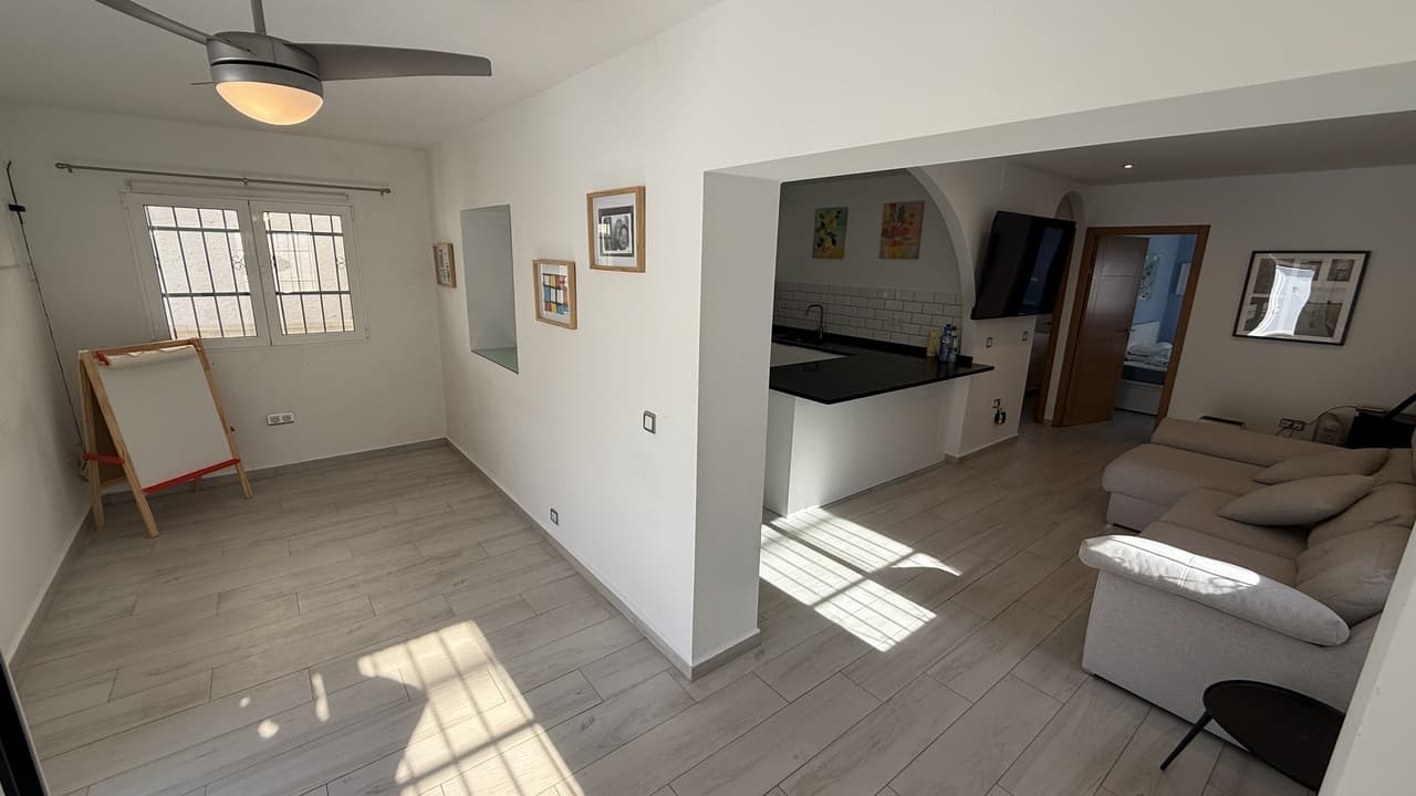 Villa - Chalet de 2 dormitorios en Villamartin - 16