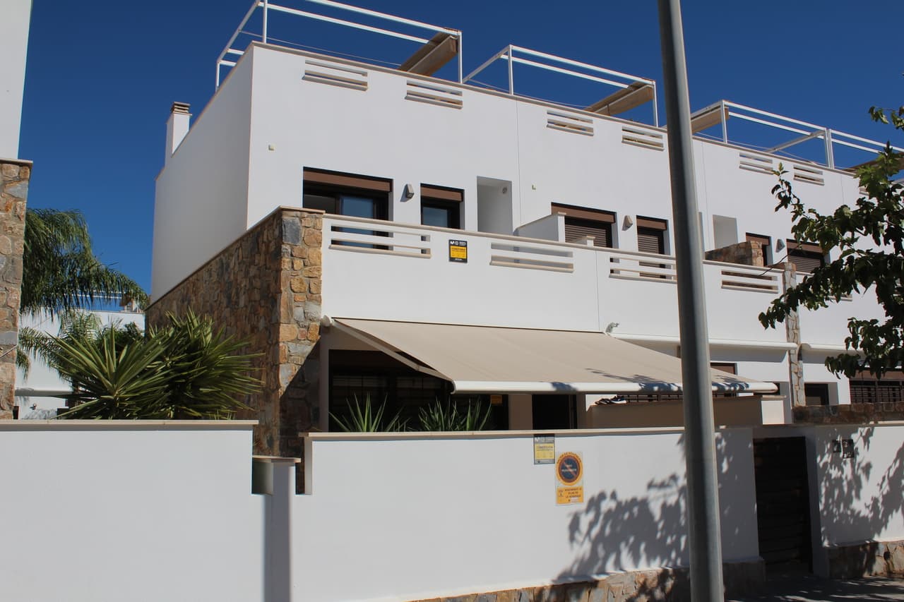 Adosada de 3 dormitorios en Torre de la Horadada - 42