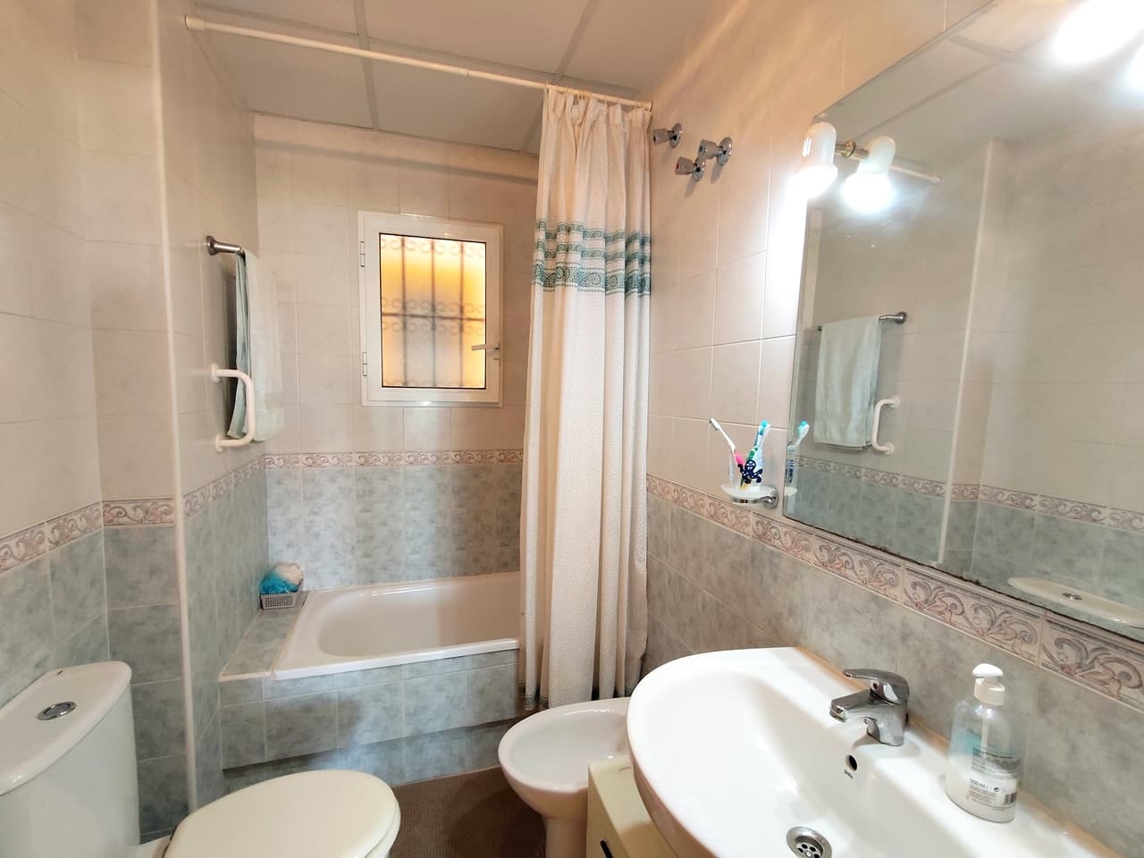 Apartamento Planta Media de 2 dormitorios en La Zenia - 16