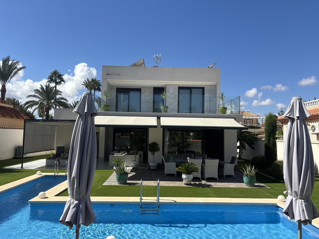 3 bed Detached Villa in Los Urrutias