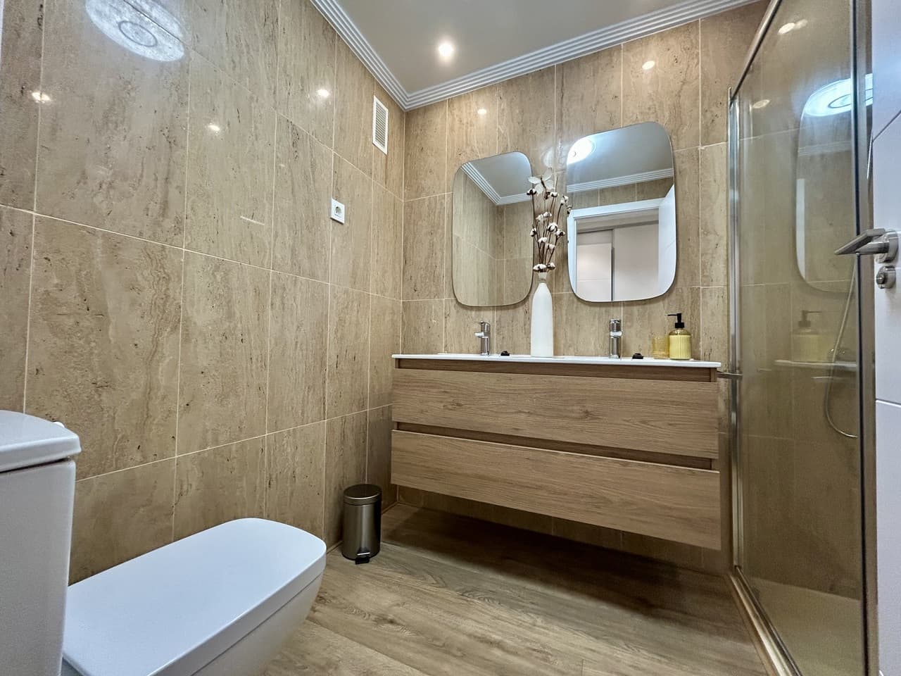 Apartamento Planta Media de 3 dormitorios en Los Alcazares - 10