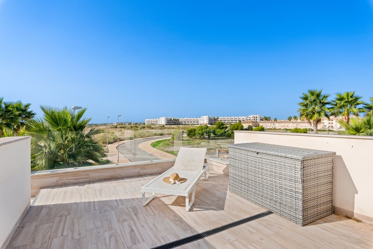 Villa - Chalet de 5 dormitorios en Cabo Roig - 40
