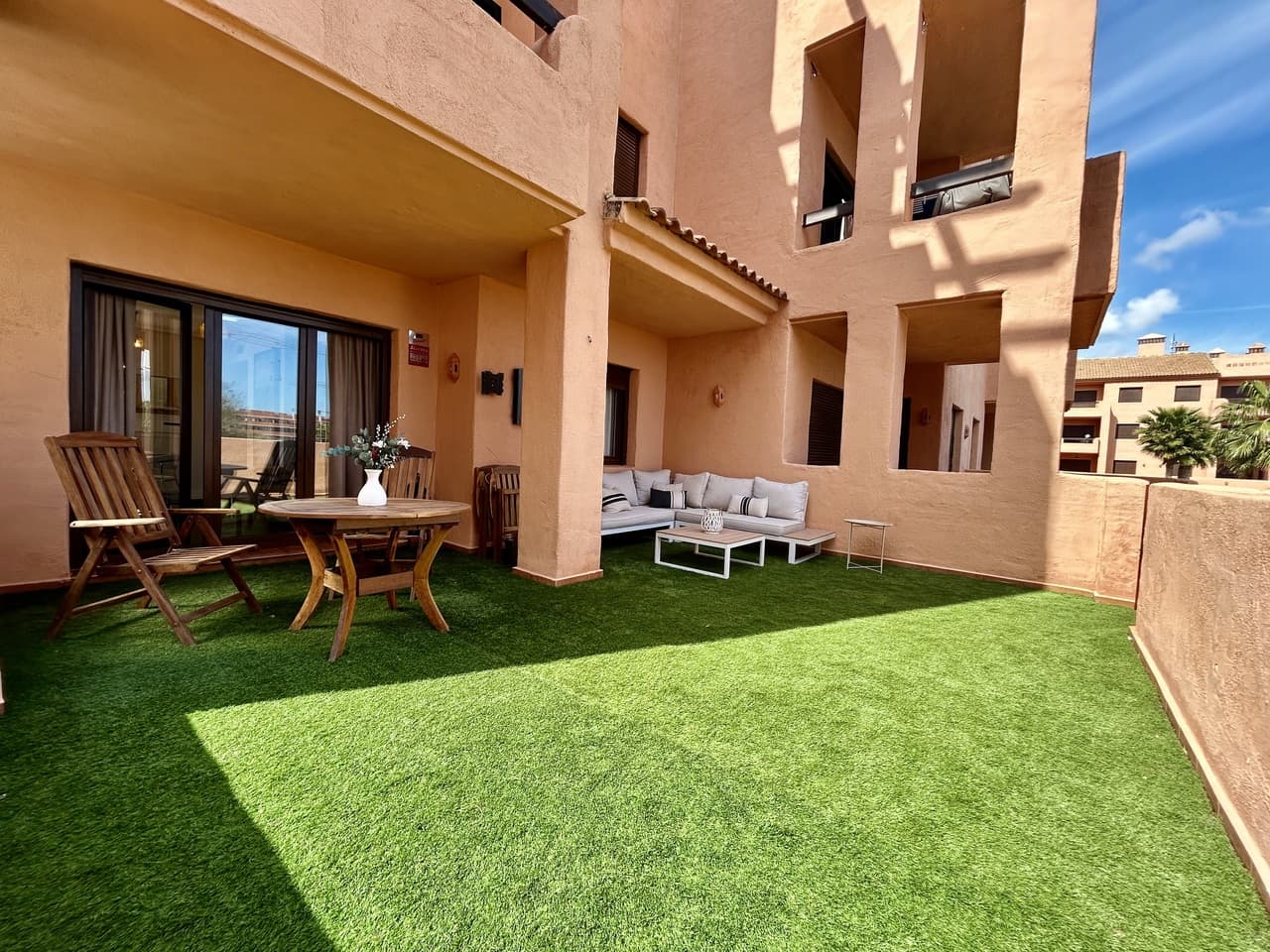 Apartamento Planta Media de 3 dormitorios en Los Alcazares - 2
