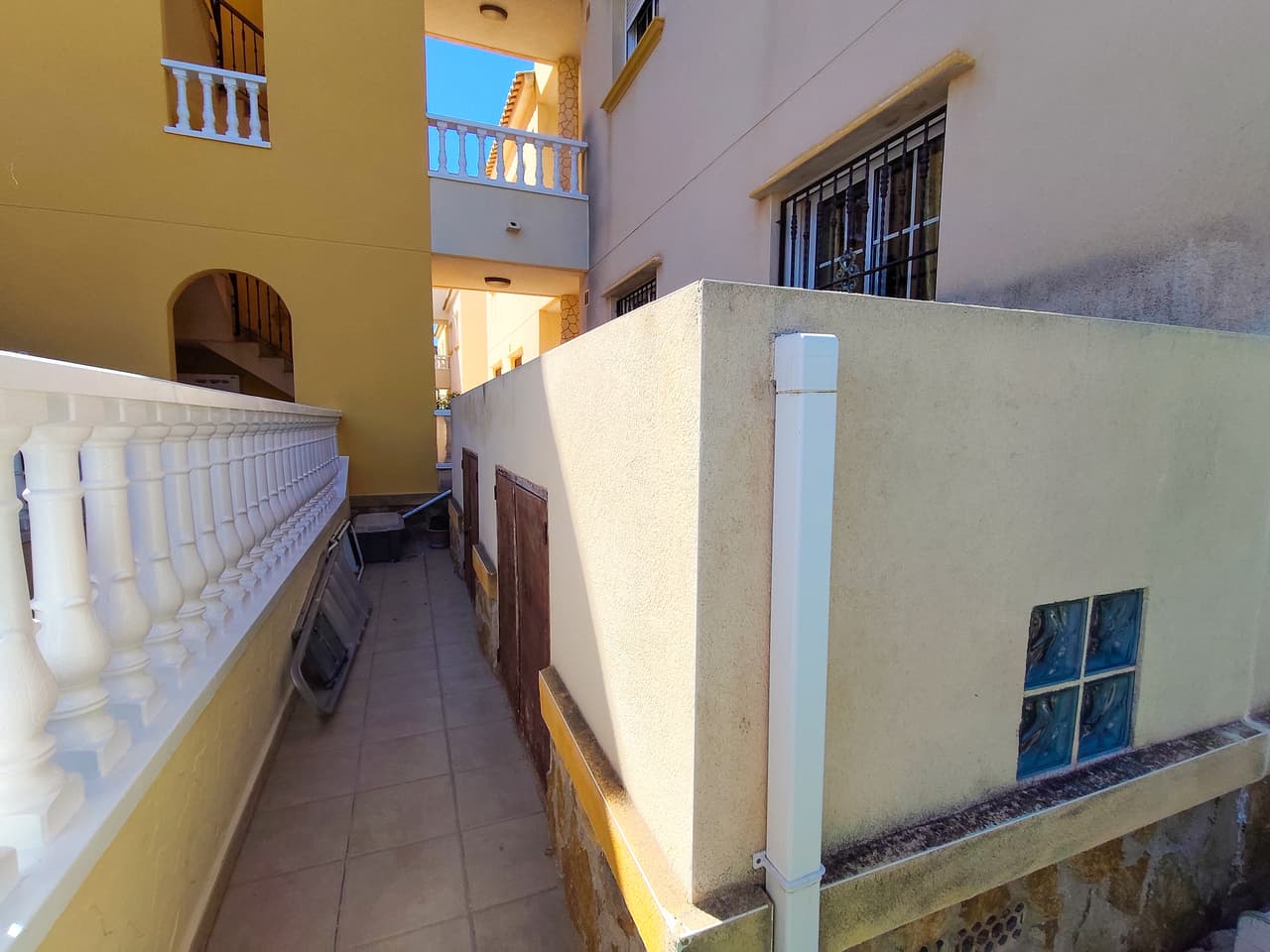 Apartamento Planta Media de 2 dormitorios en Cabo Roig - 30
