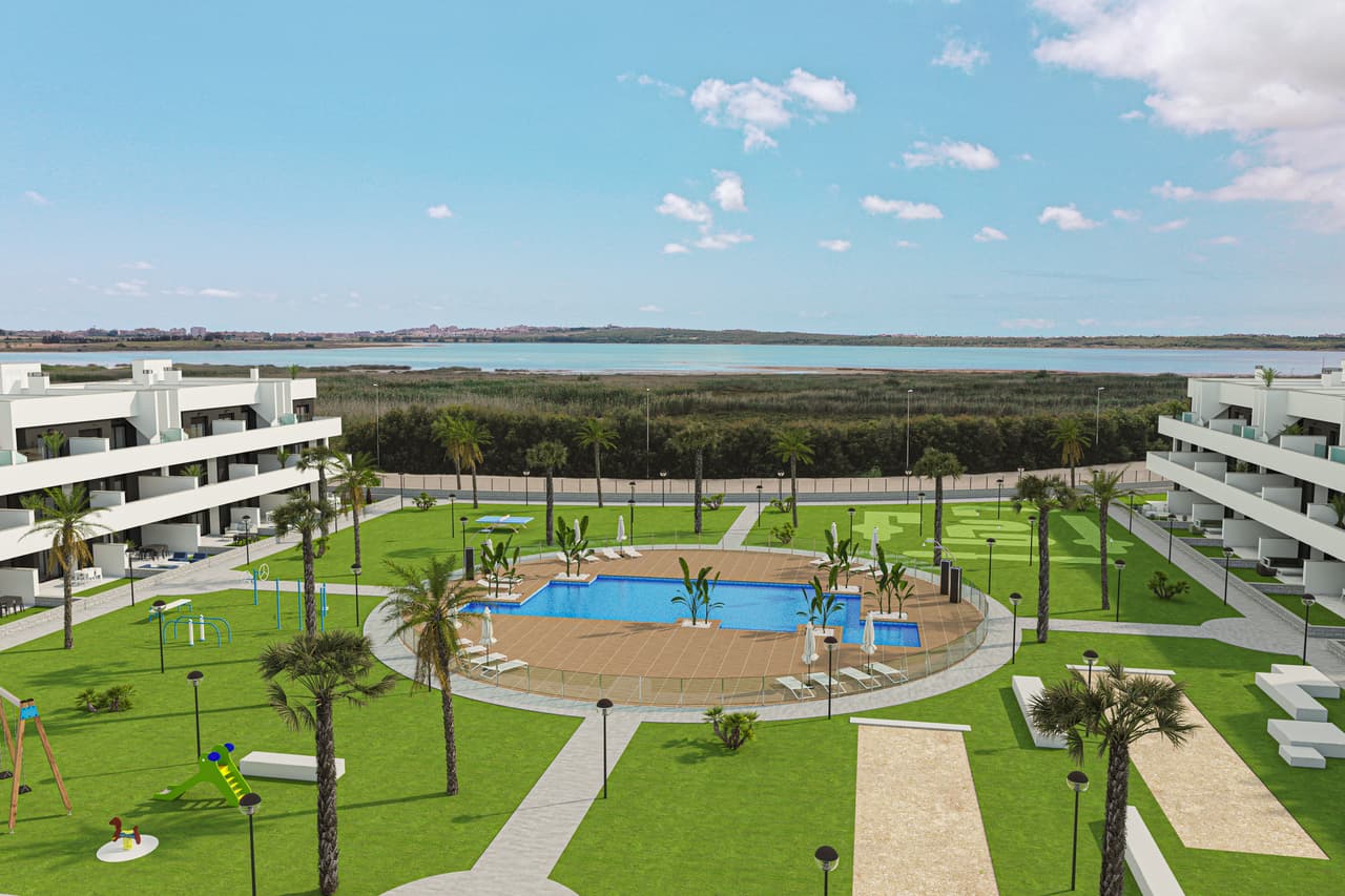 Apartamento Planta Media de 2 dormitorios en Guardamar del Segura - 1