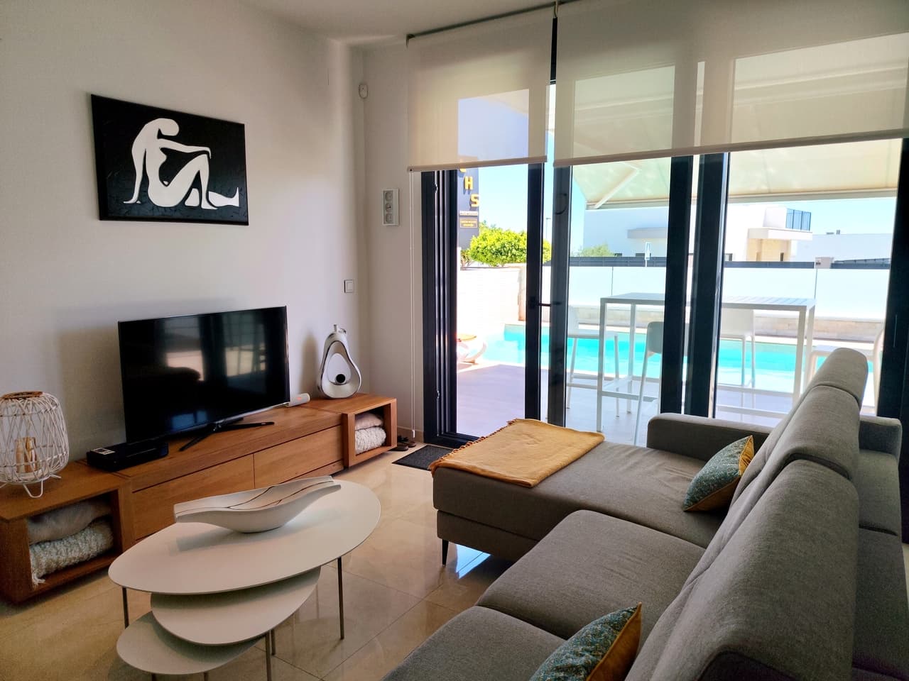 Villa - Chalet de 3 dormitorios en San Miguel de Salinas - 5