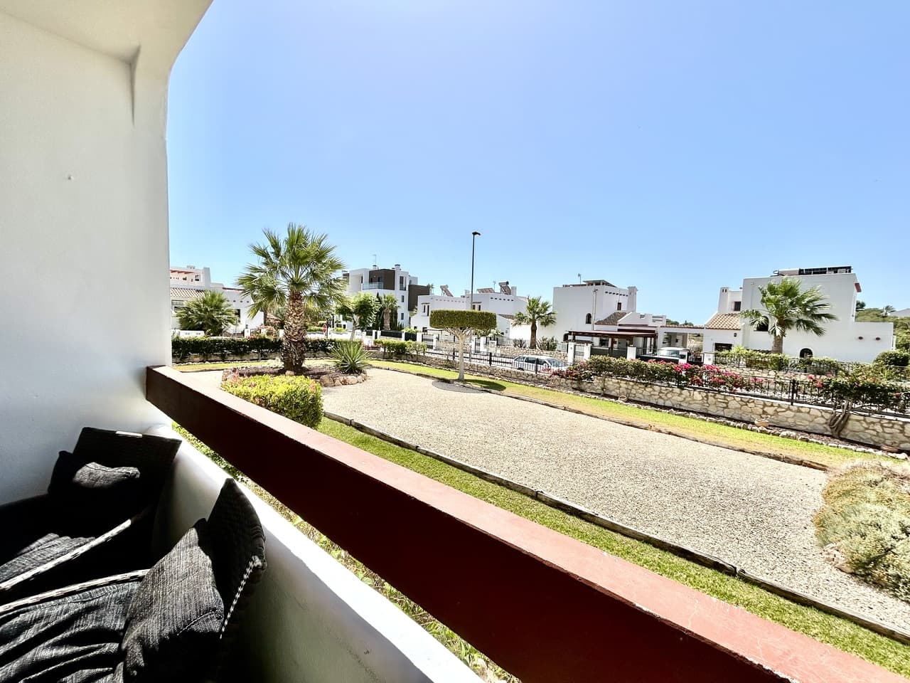 2 bed Middle Floor Apartment in Villamartin - 23