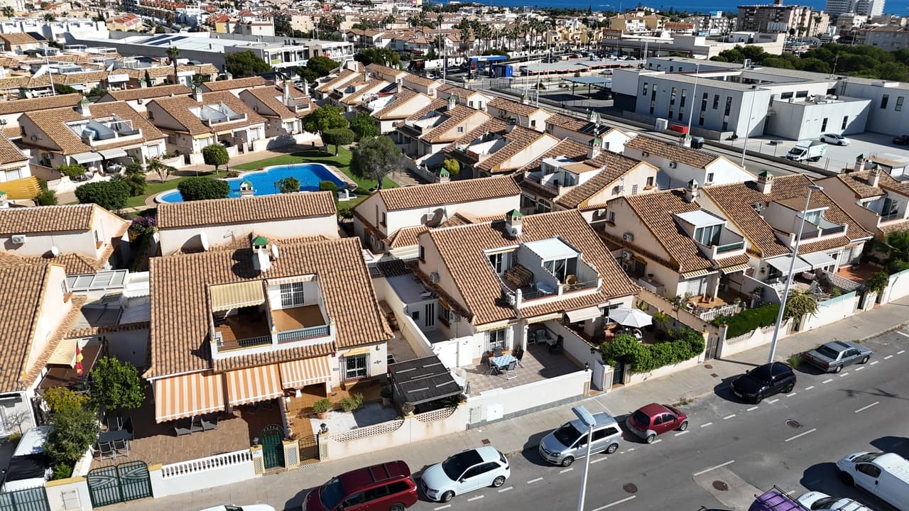 Bungalow de 3 dormitorios en La Zenia - 4