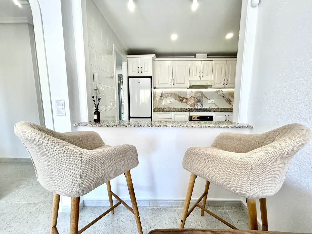 Apartamento Planta Media de 2 dormitorios en Villamartin - 7