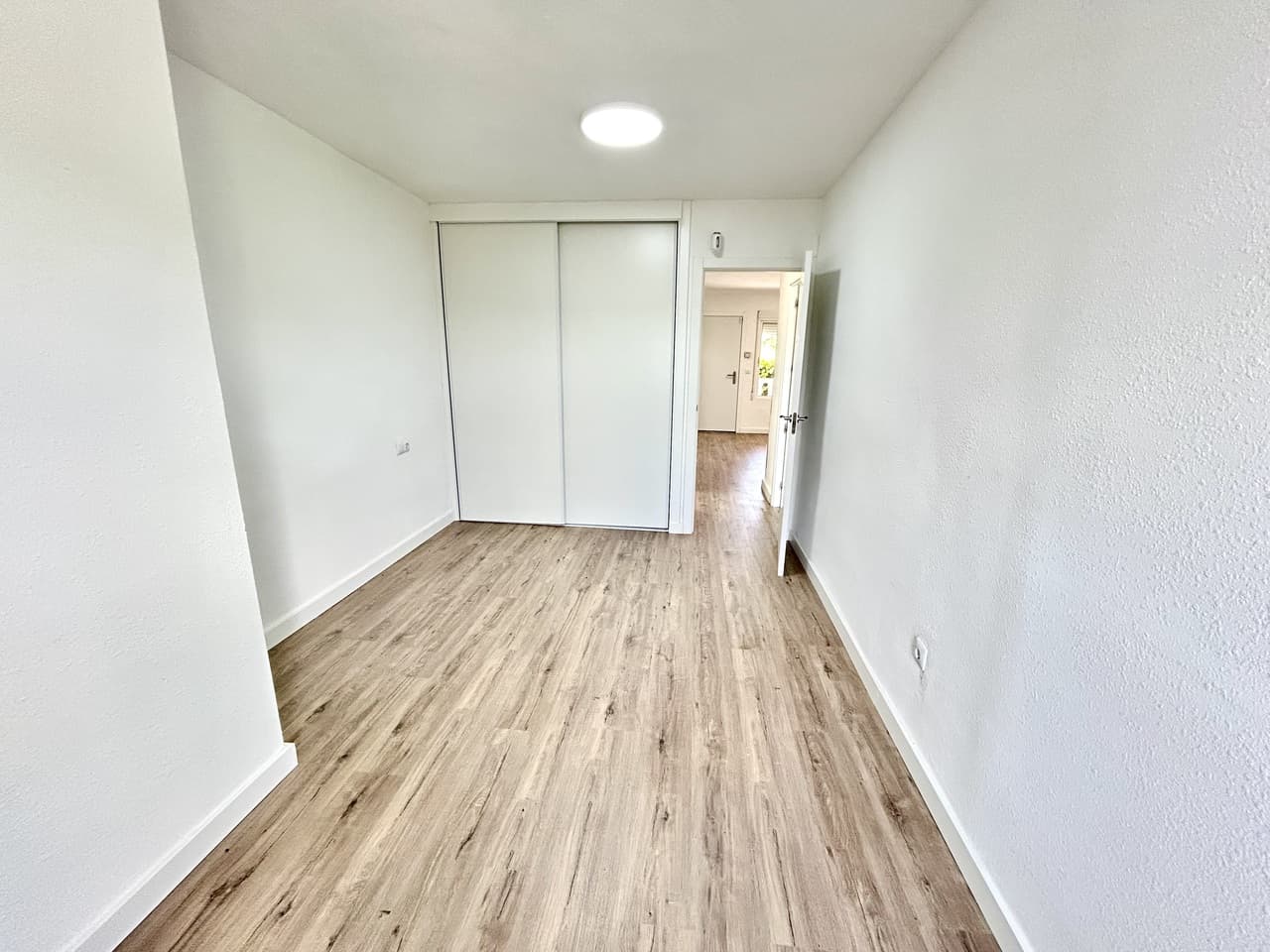 Apartamento Planta Media de 2 dormitorios en Villamartin - 21