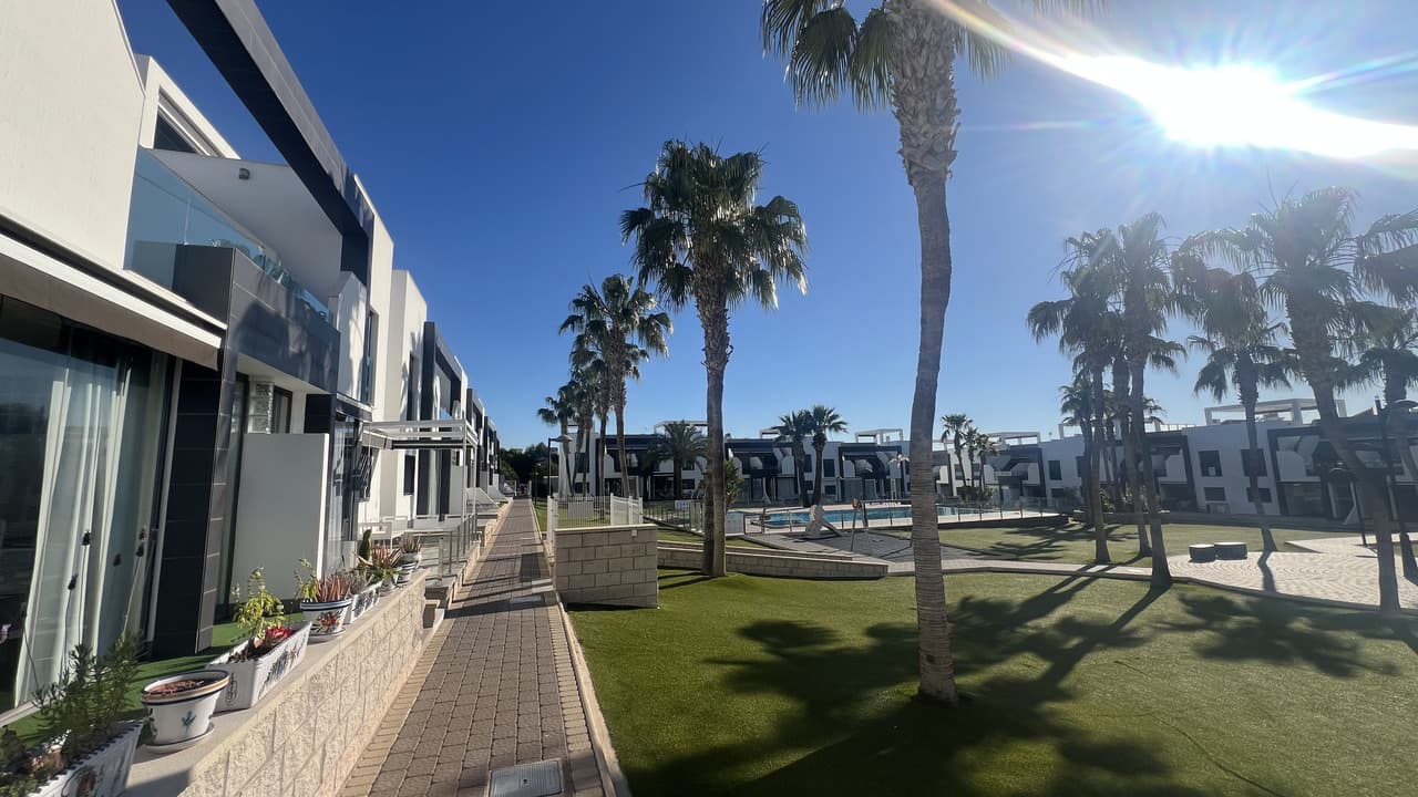 Apartamento Planta Media de 2 dormitorios en La Zenia - 5