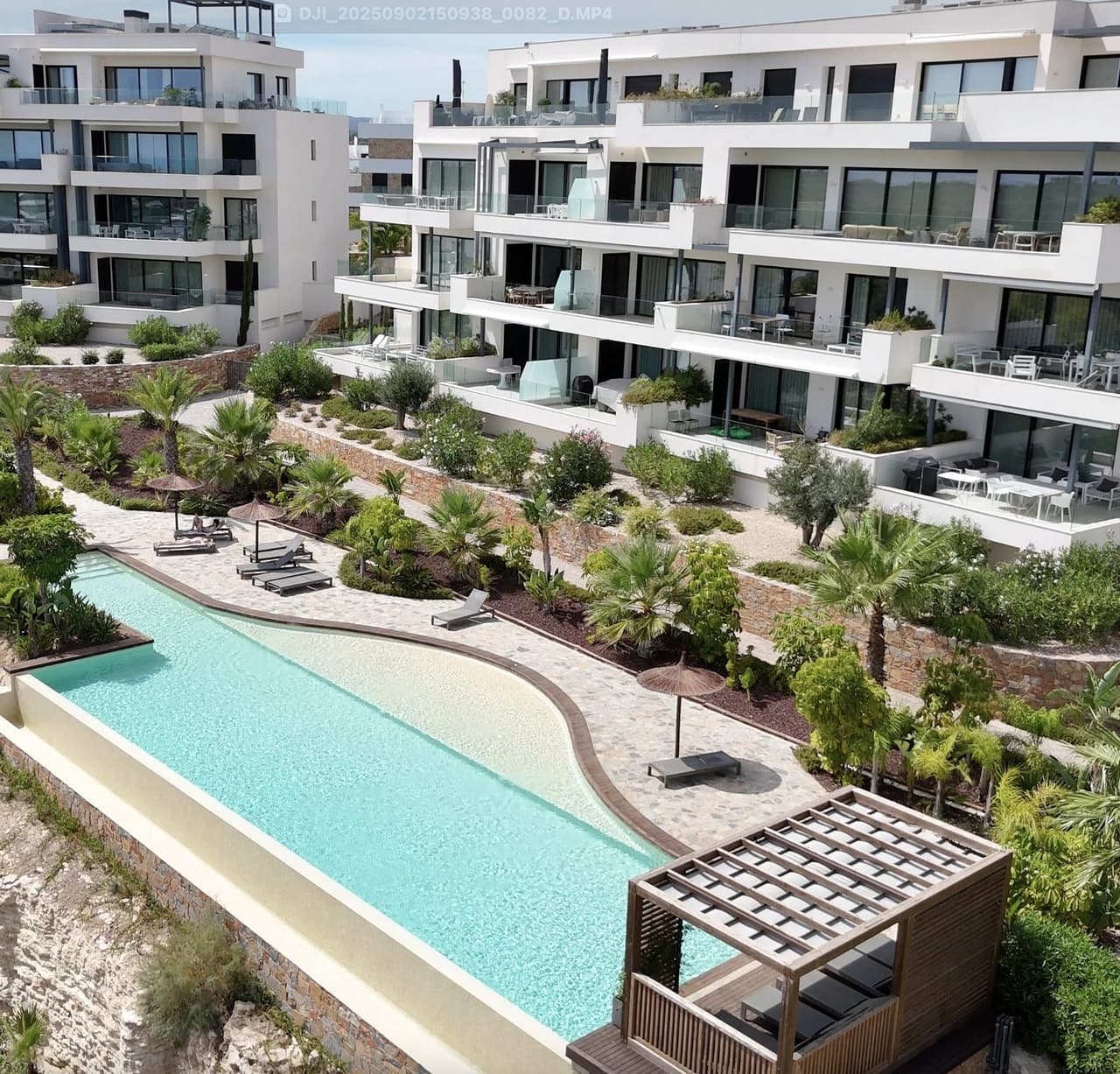 Apartamento Planta Media de 2 dormitorios en Las Colinas Golf - 2