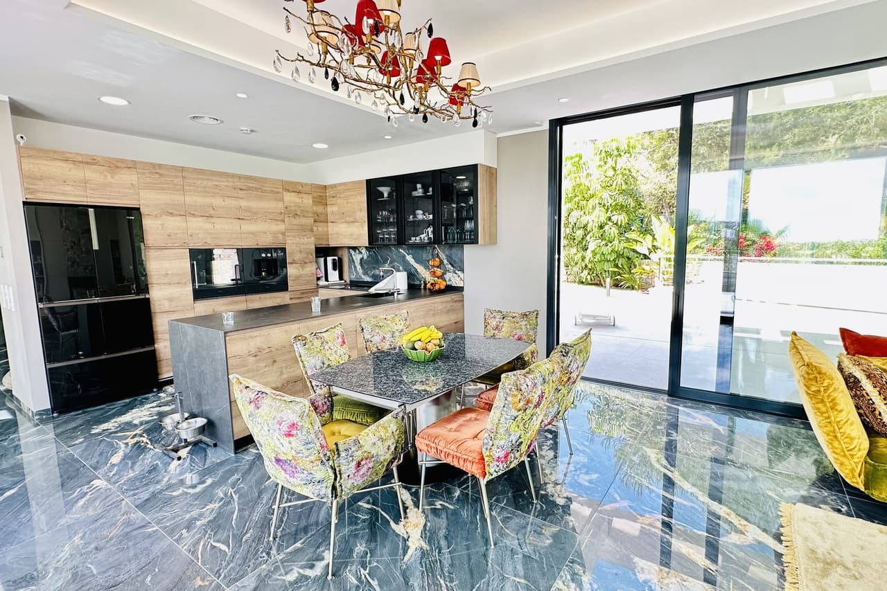 Vrijstaande Villa met 6 slaapkamers in Las Colinas Golf - 11
