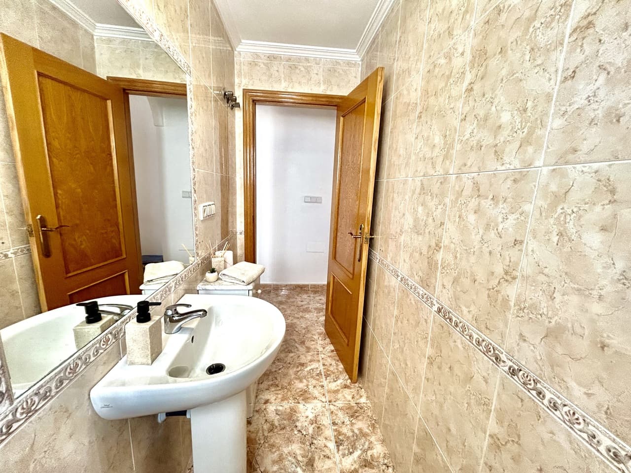 Tussenverdieping Appartement met 2 slaapkamers in Cabo Roig - 21