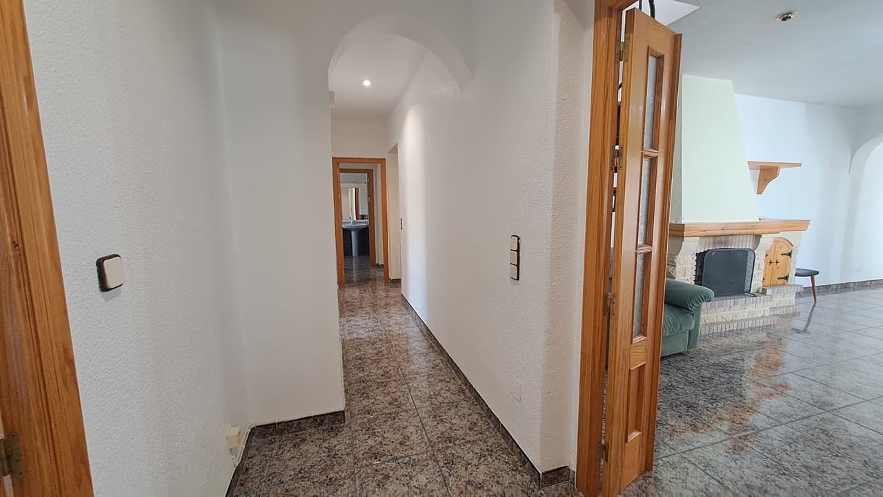 Villa - Chalet de 5 dormitorios en Villamartin - 13