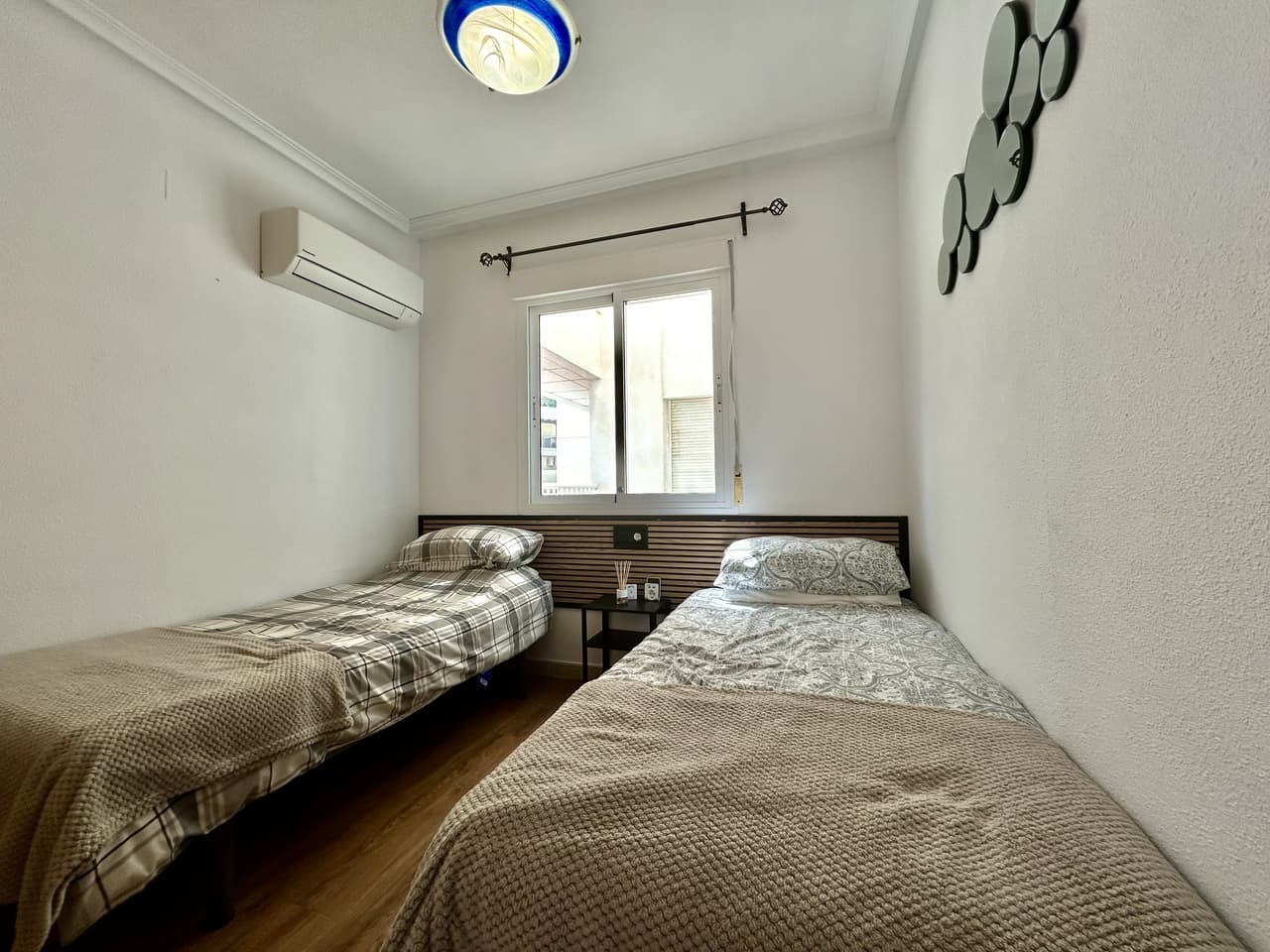 2 bed Middle Floor Apartment in Villamartin - 17
